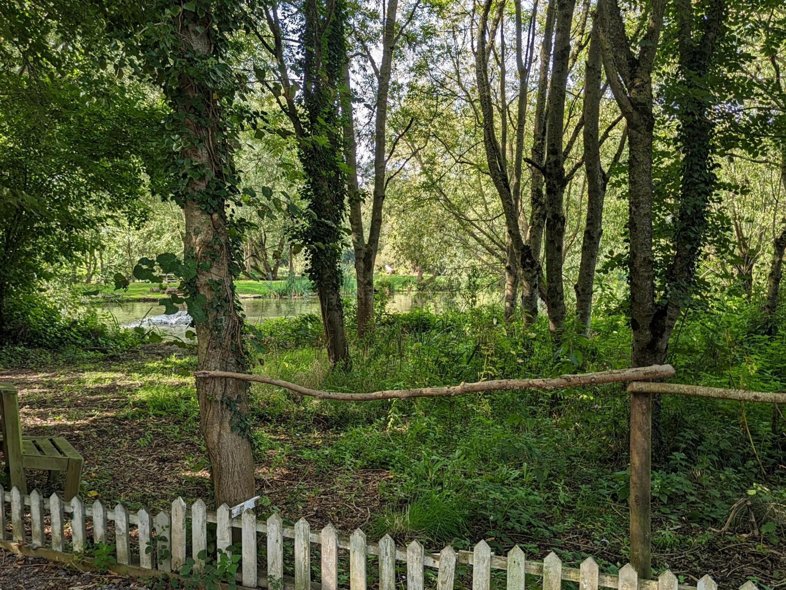Fairwood Lakes Holiday Park