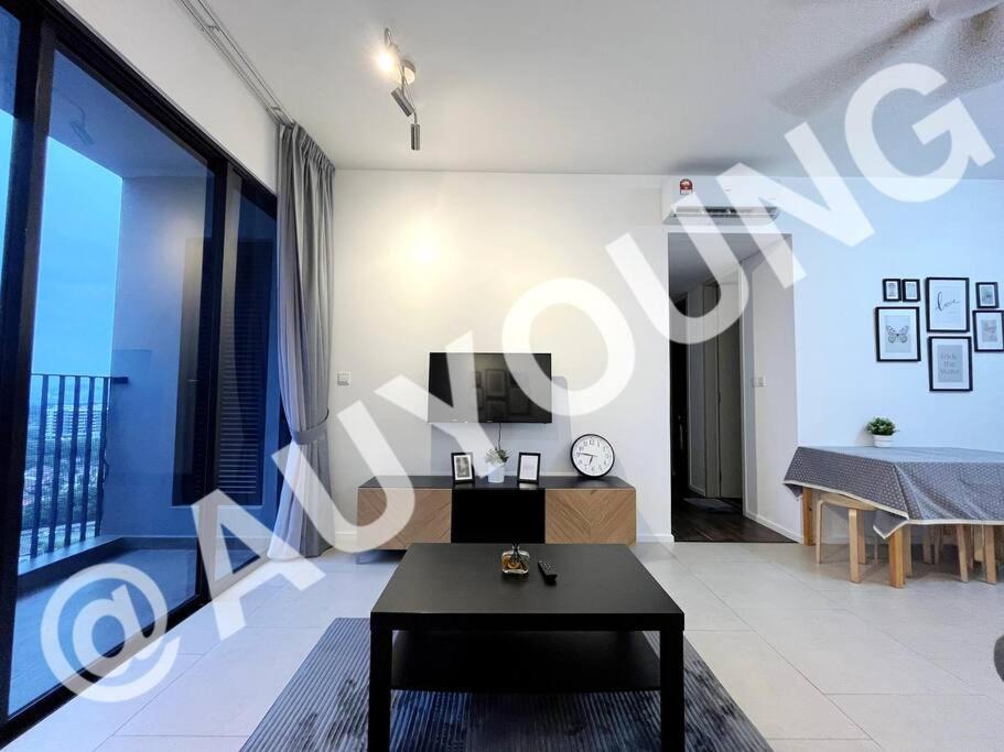 Geo Bukit Rimau Apartment photo 1