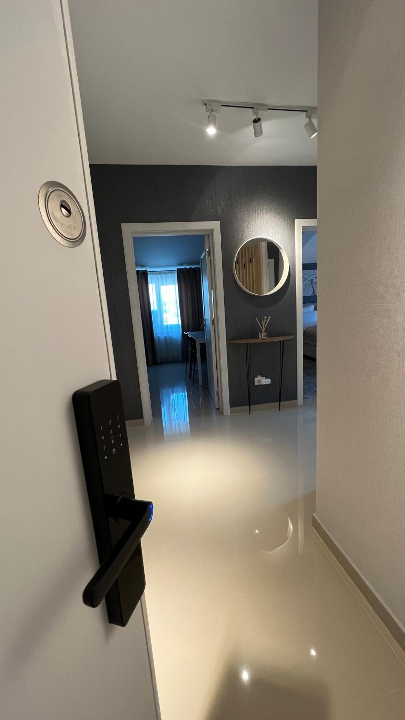 Complex Rediu 54 Luxury Apartaments view 5