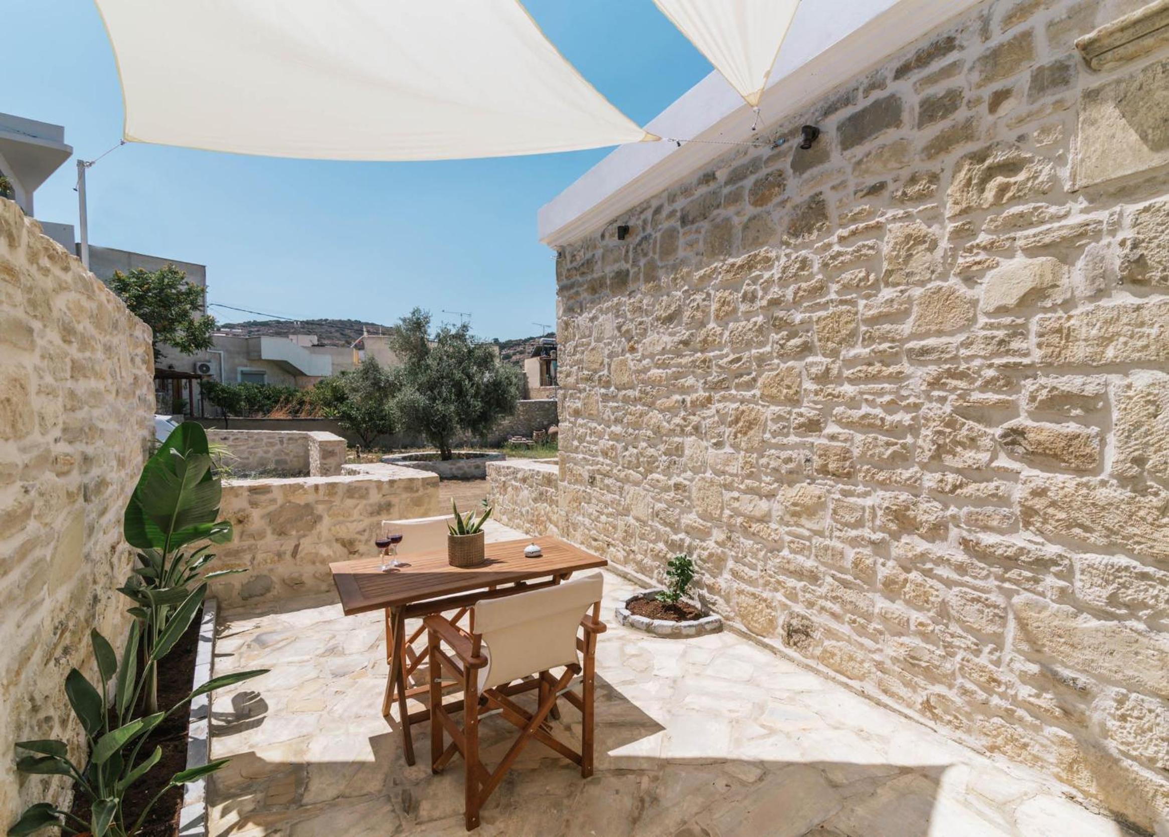 Papadia Luxury Apartments