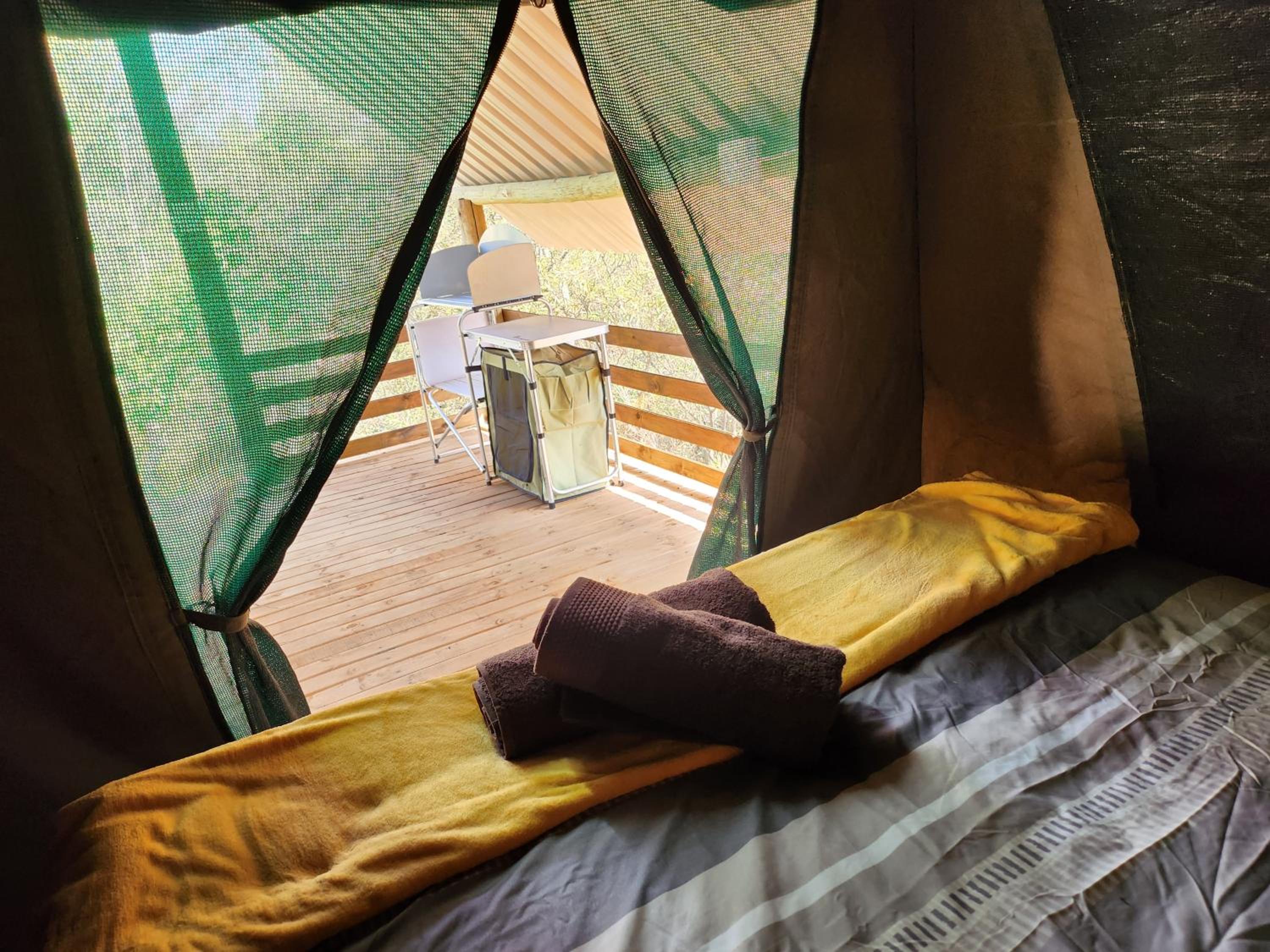 Jackal Cry River View Tent
