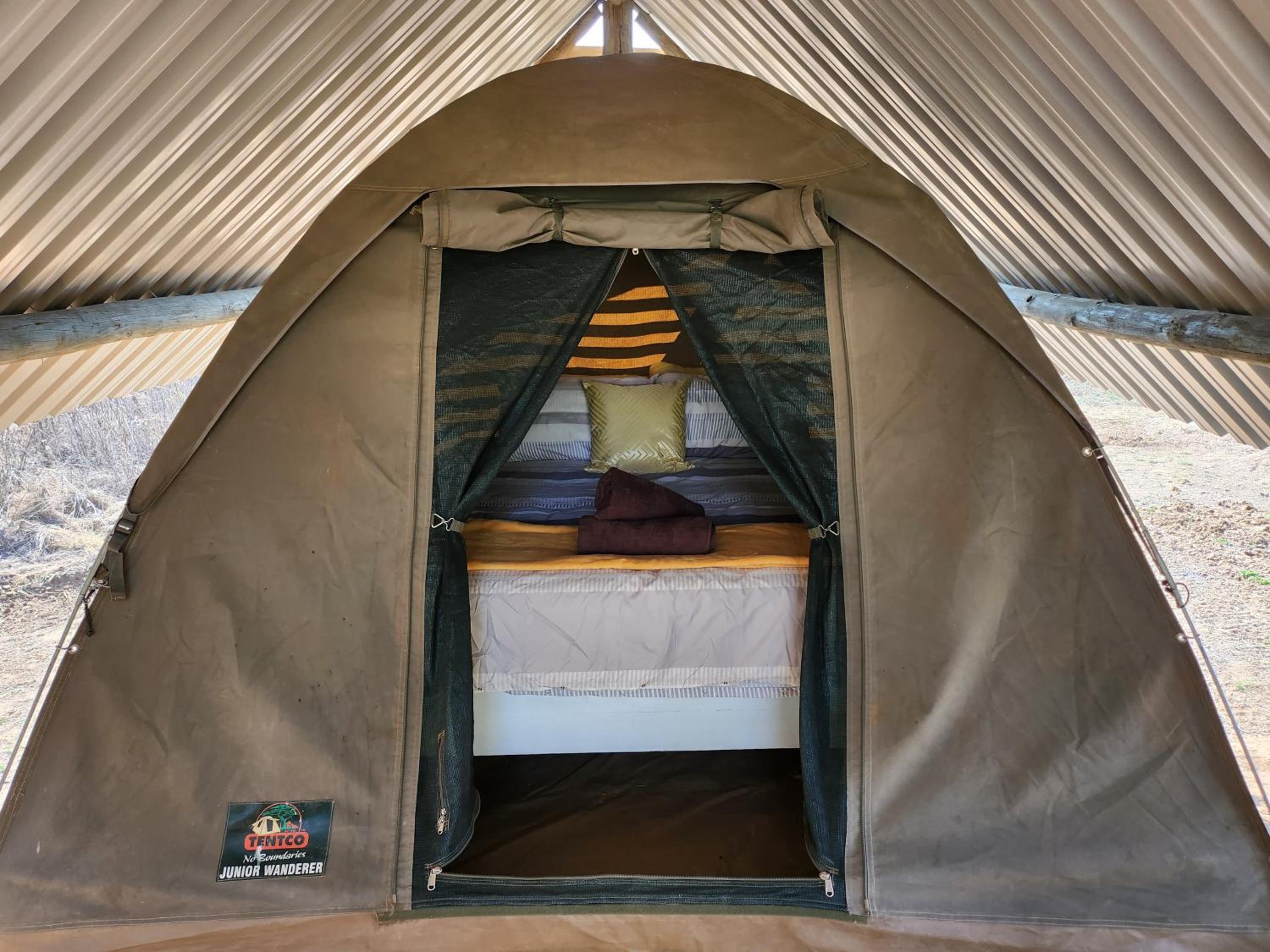 Jackal Cry River View Tent