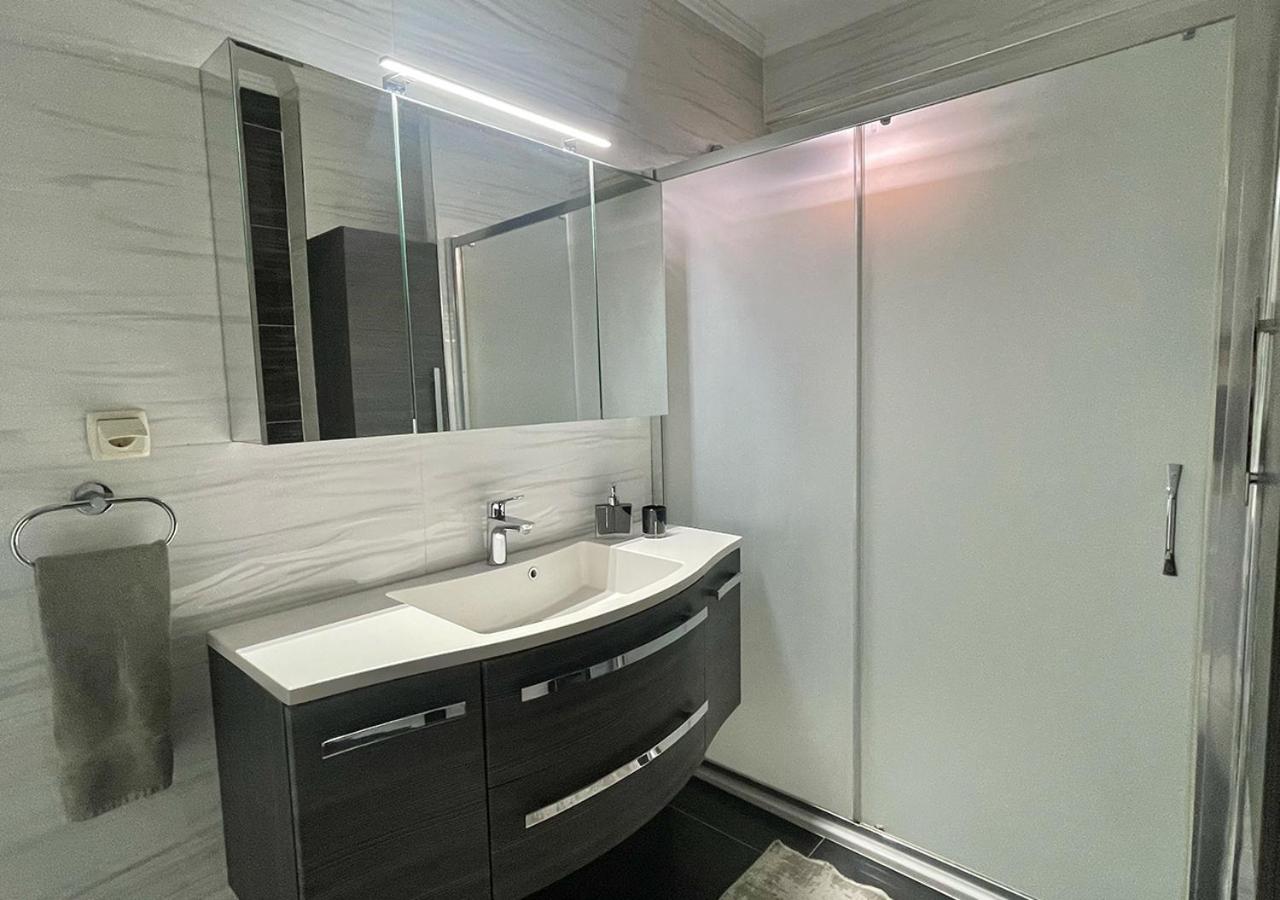 Deniz Manzaralı, Plaja 100 Metre, Luks Daire 3