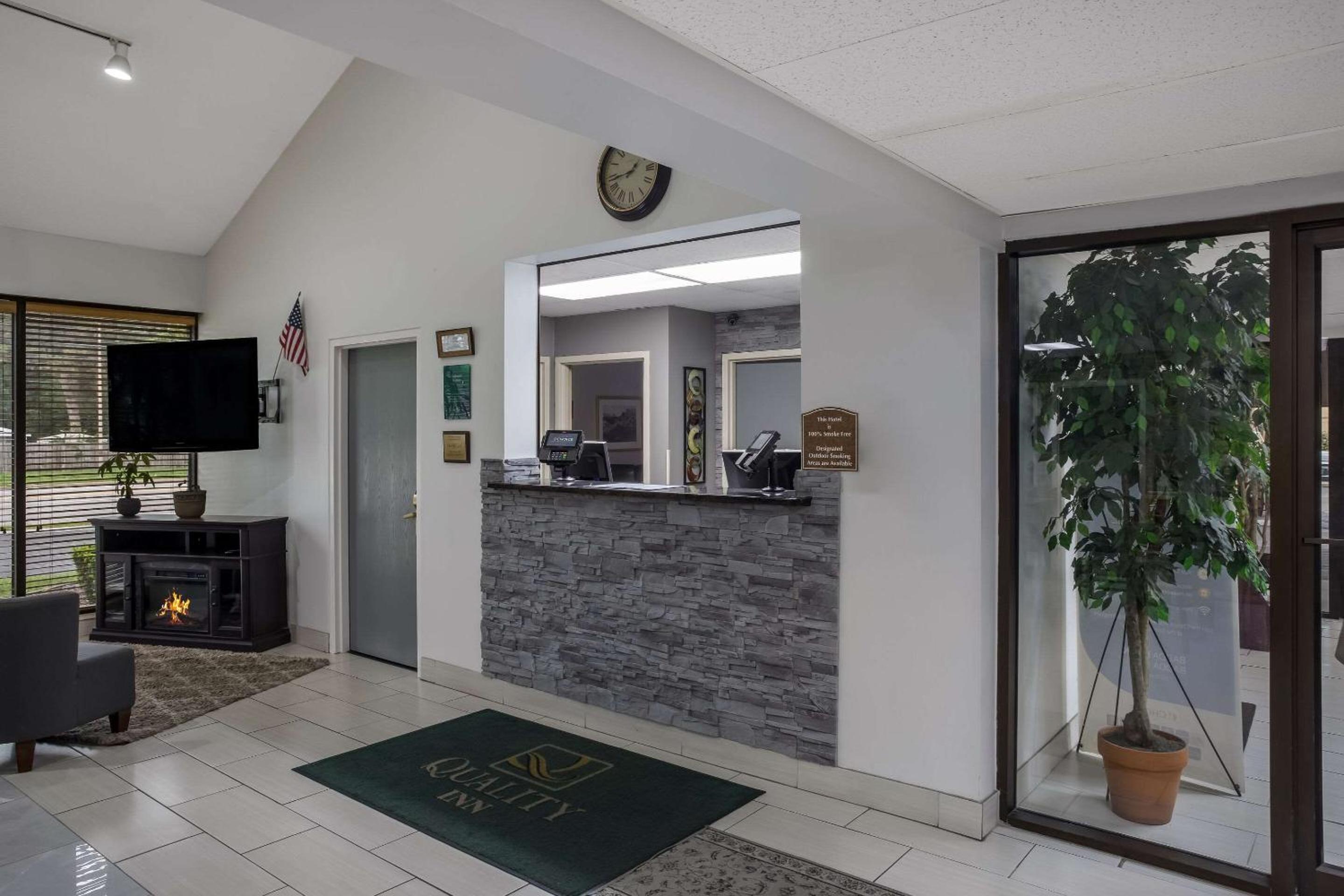Quality Inn Toledo Westgate
