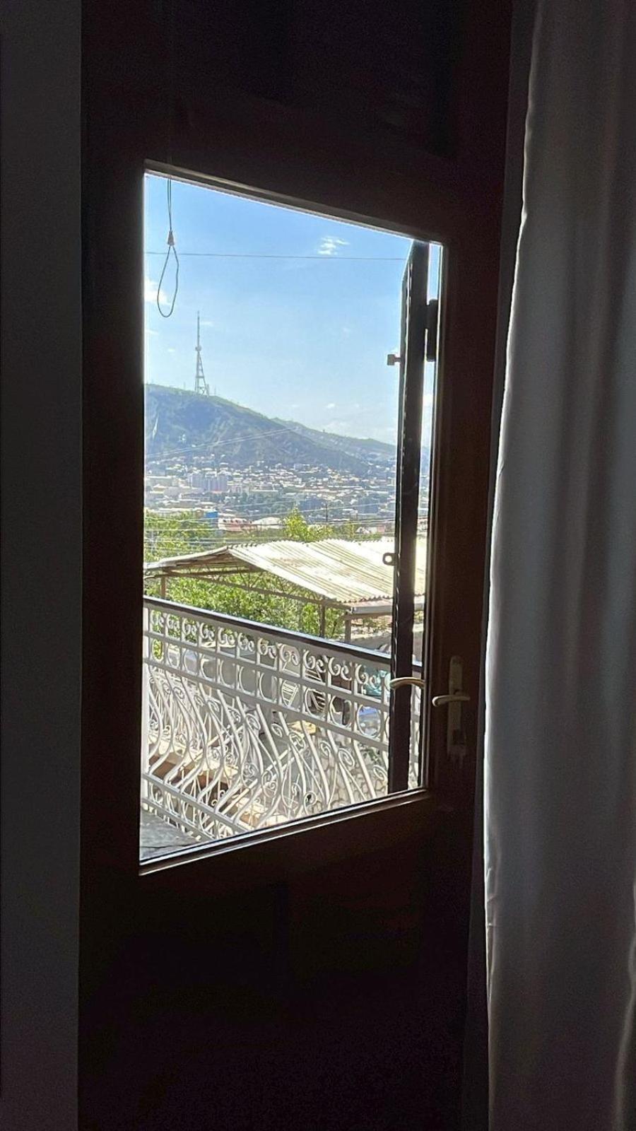 Cosy Apart House with view