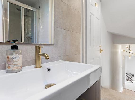 Chelsea Maisonette