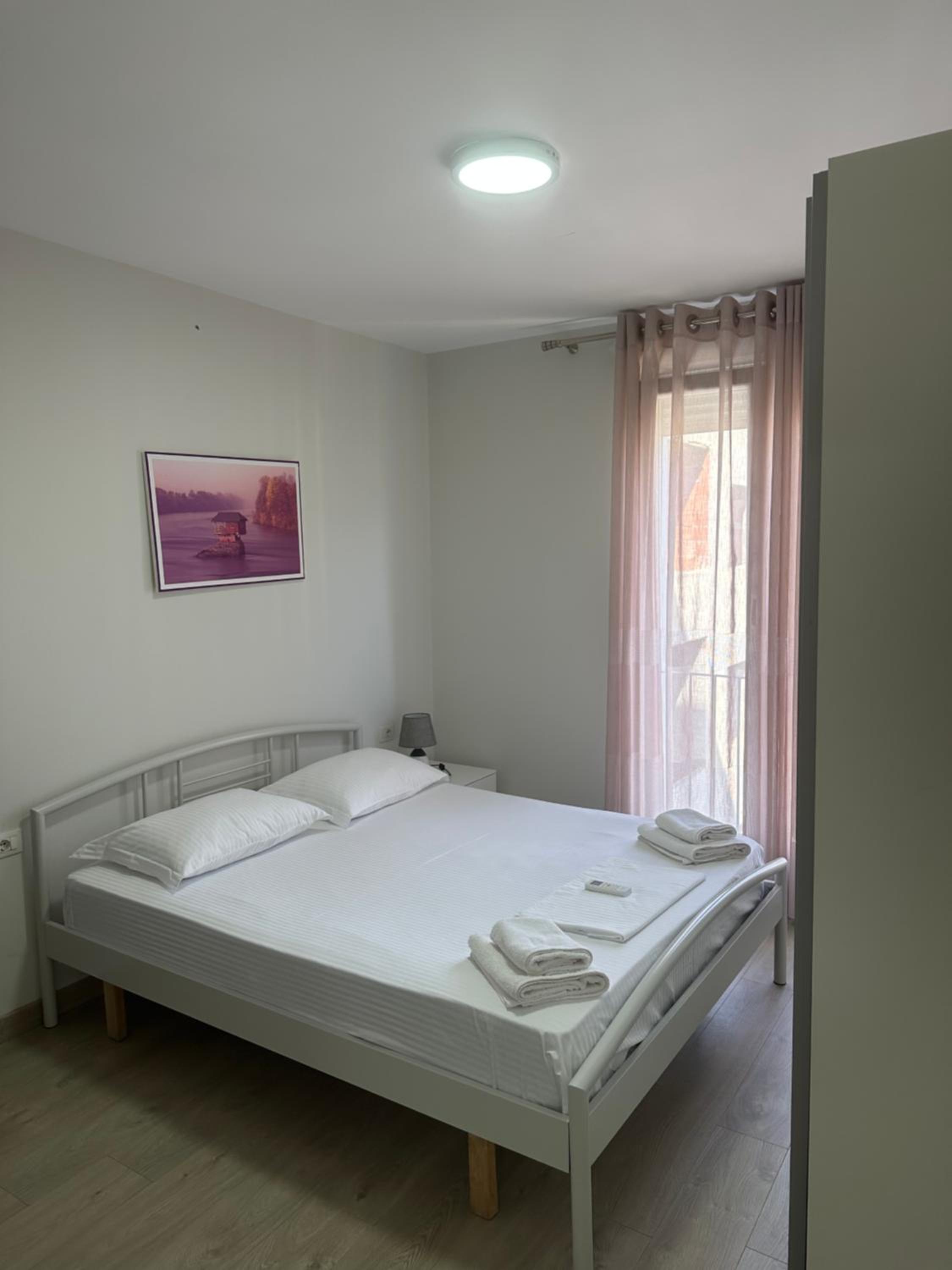 Merville Apartment 5