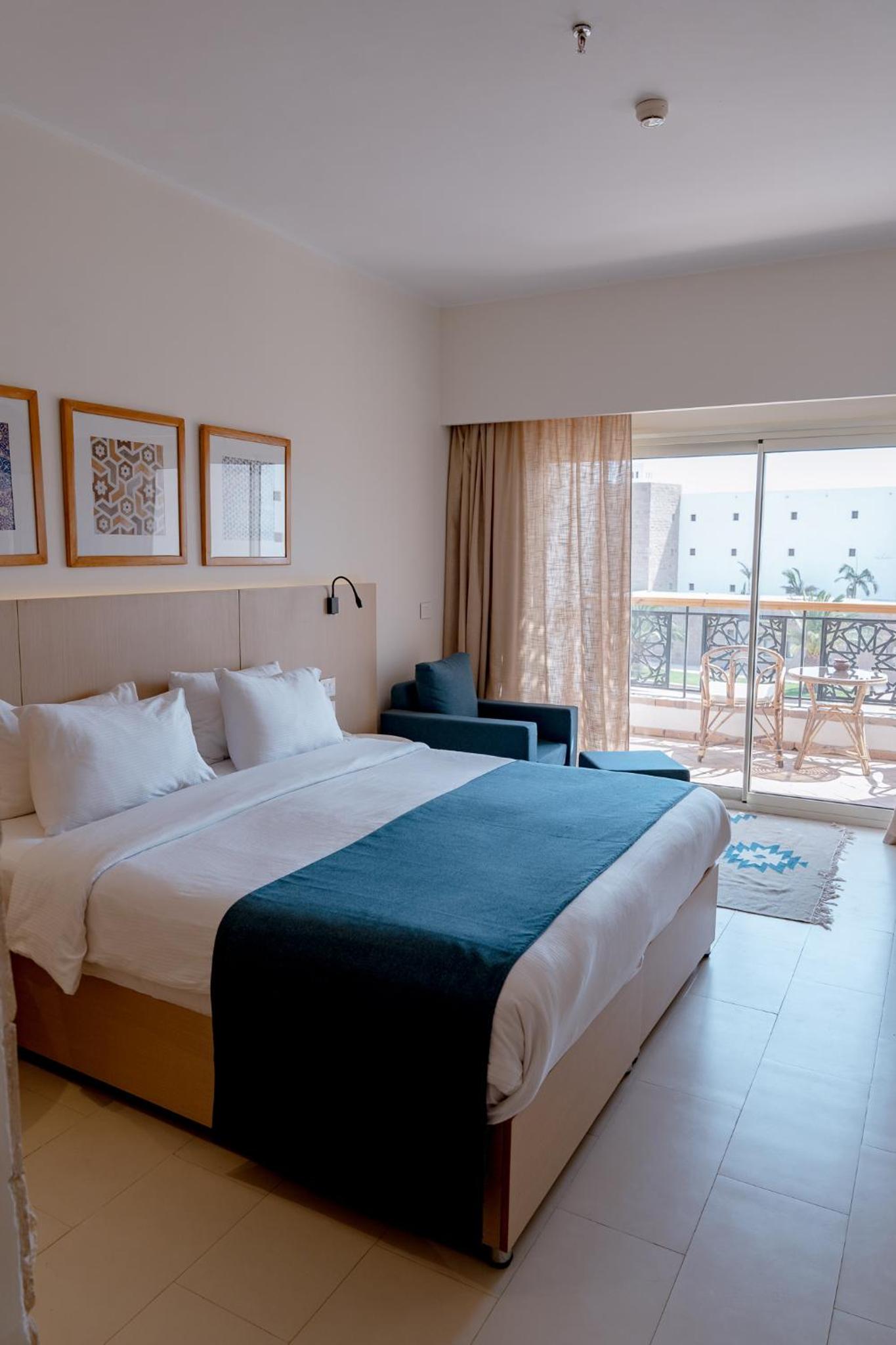 Fort Arabesque Resort, Spa & Villas