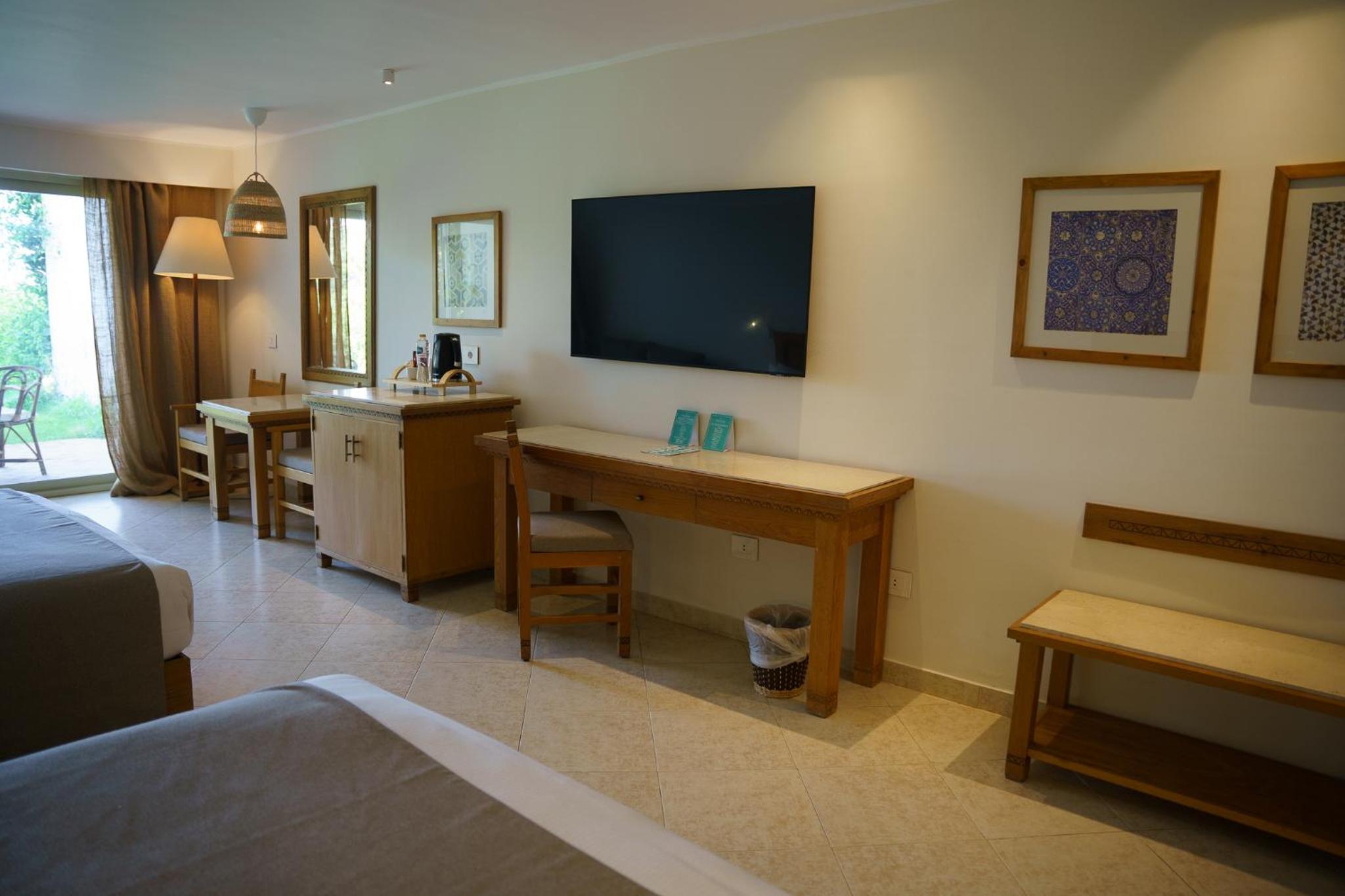 Fort Arabesque Resort, Spa & Villas