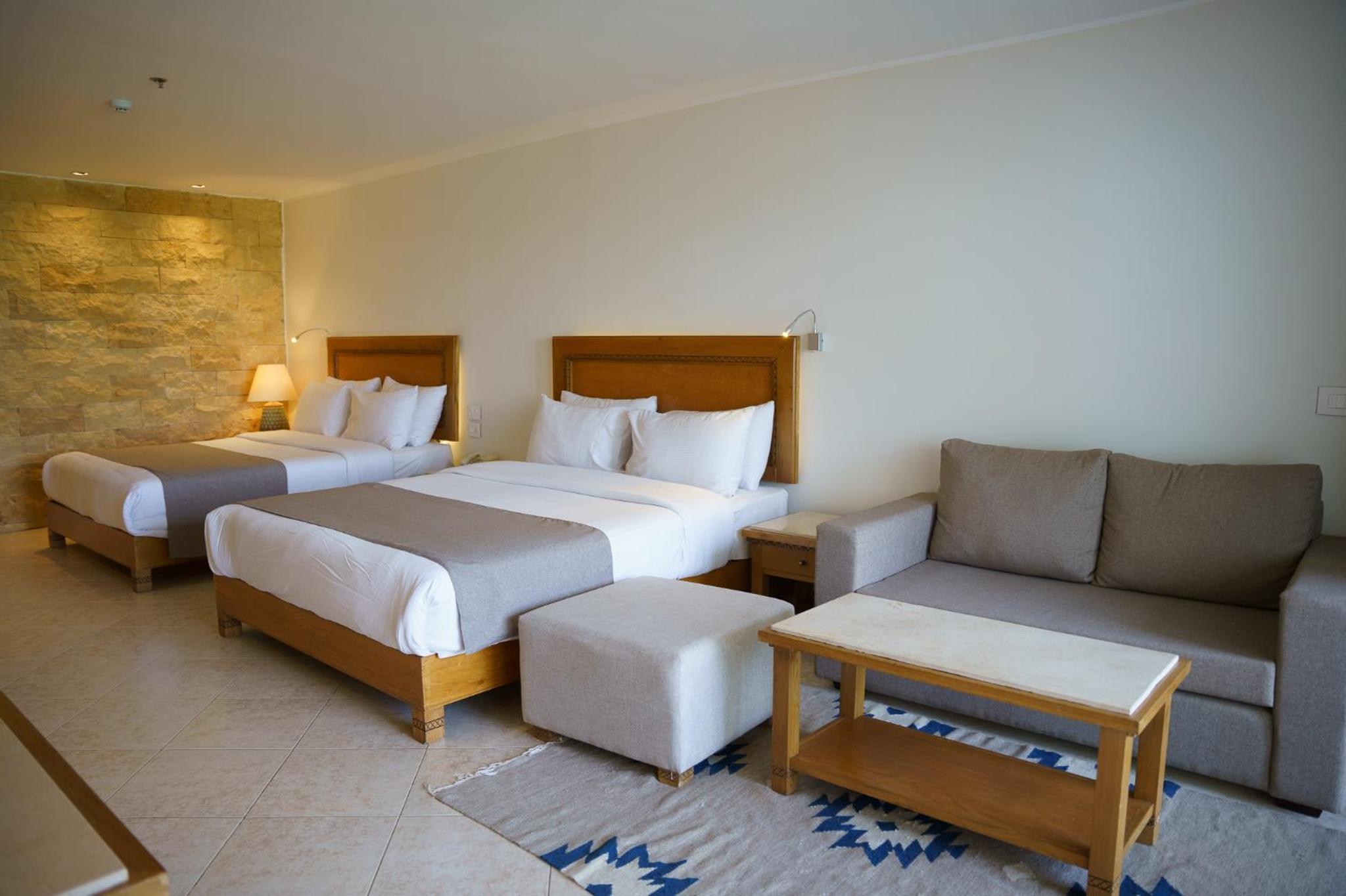 Fort Arabesque Resort, Spa & Villas
