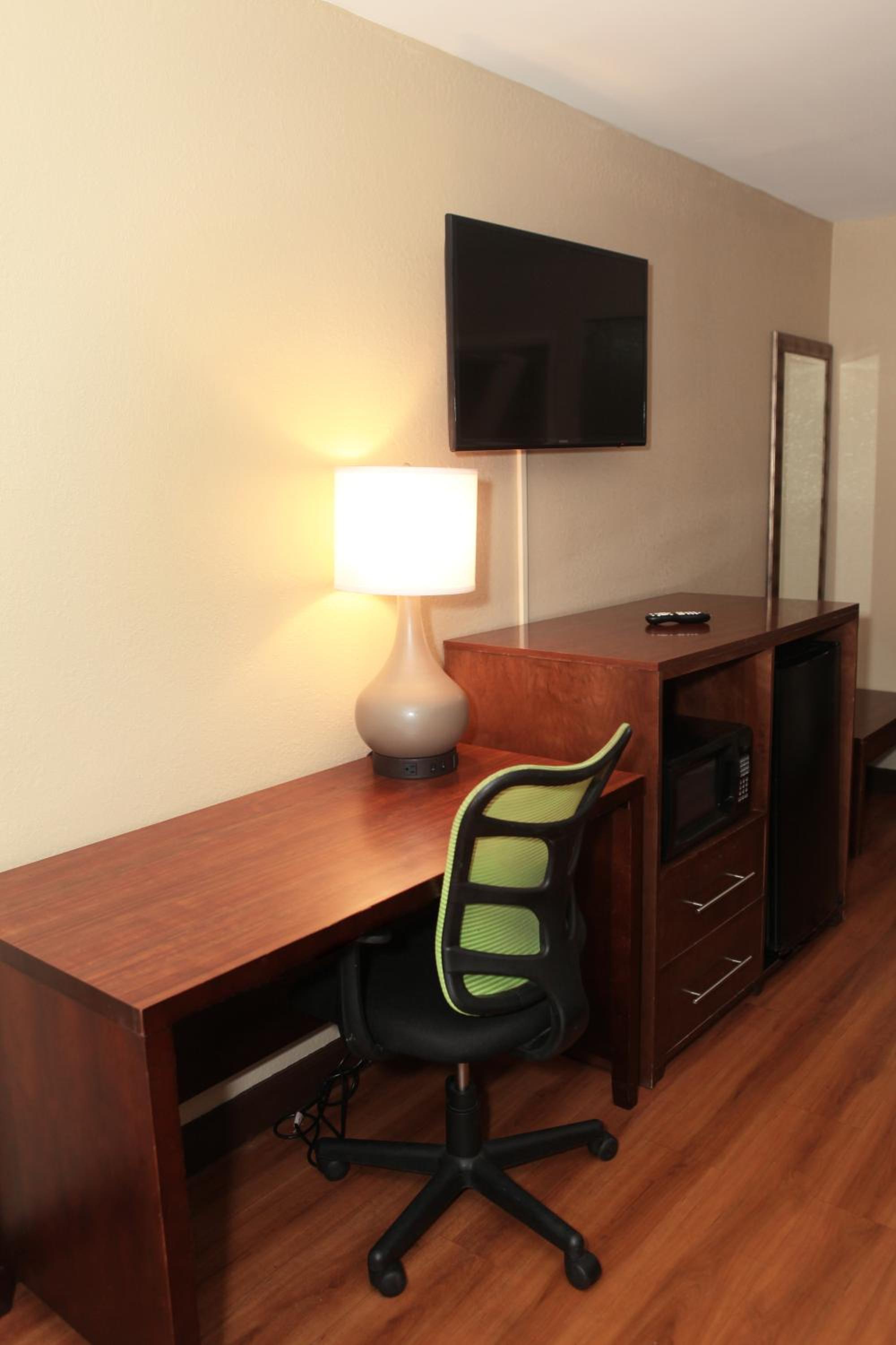 Quality Inn Kenly I-95 view 2