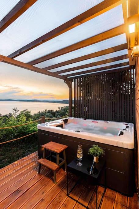 Tinyhouse with view to Balaton - Liliput Houses view 2
