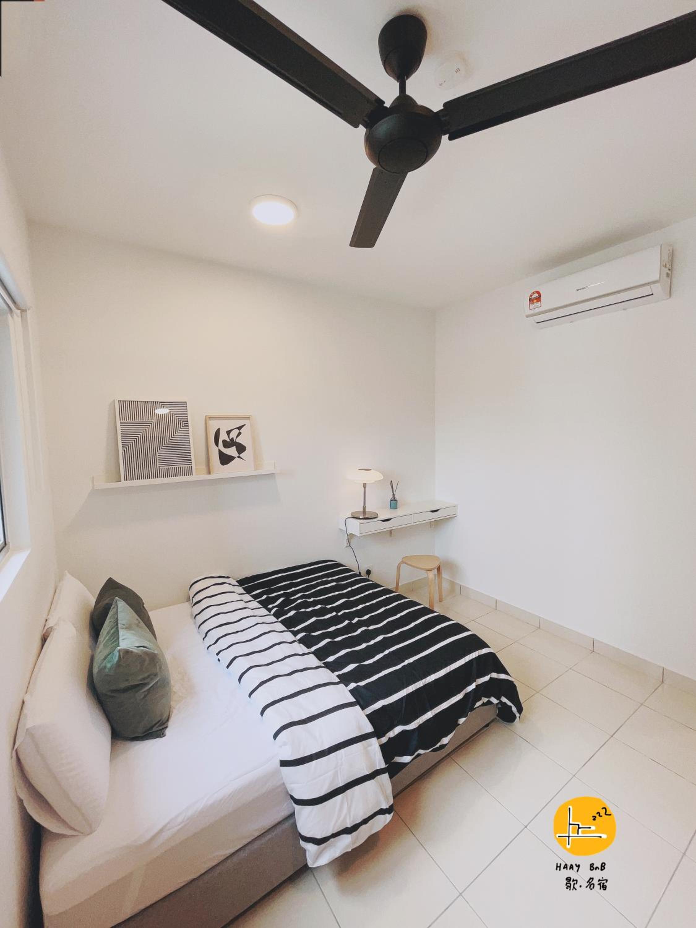 A Private Room With Private Bathroom & Private Entrance,15 mins to KLIA, KLIA2, Sepang- Host By Private Locals Resident, Provide Paid Airport Transport Ser photo 4