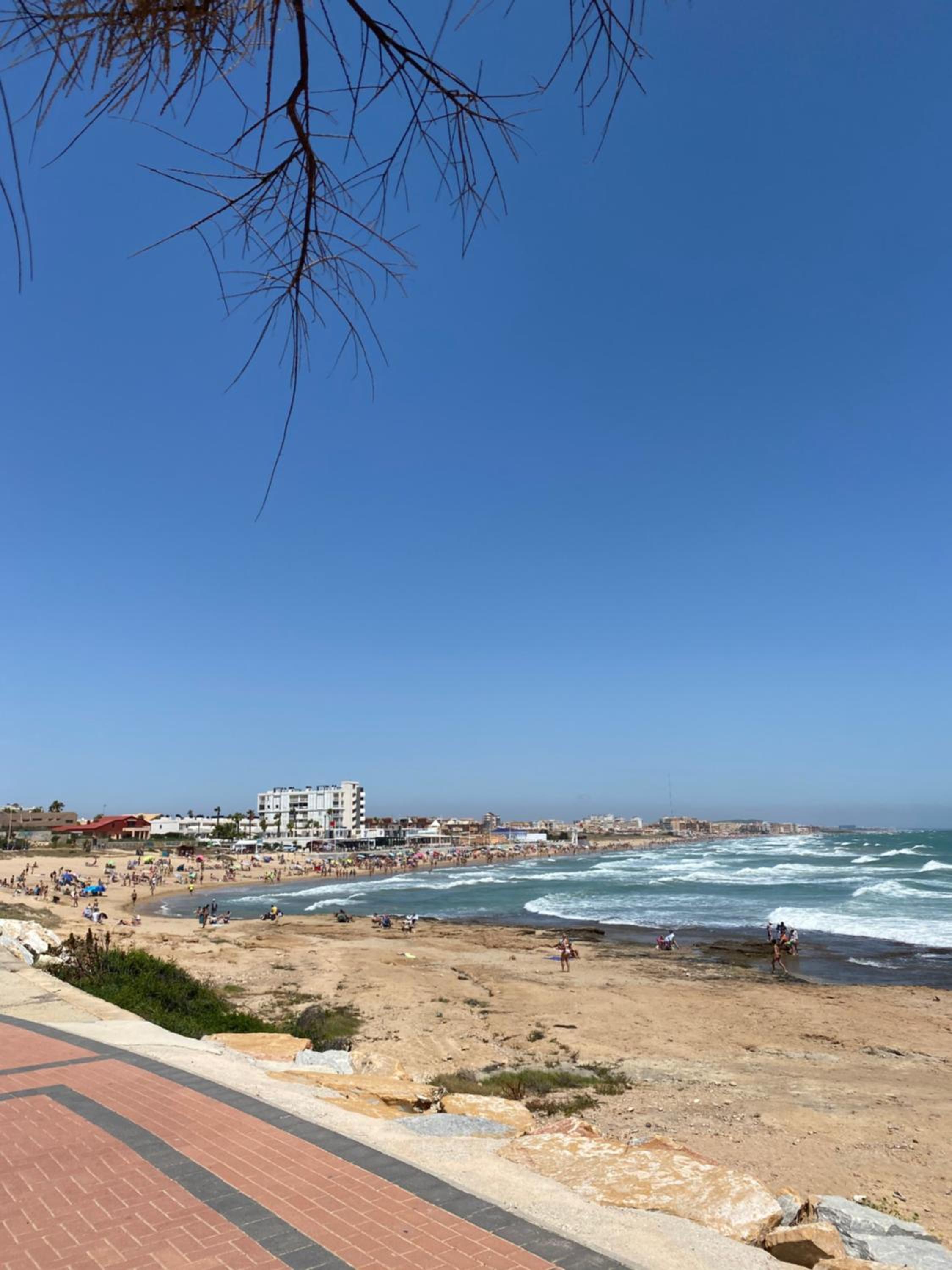 Apartamentos con piscina y vistas al mar-La Mata
