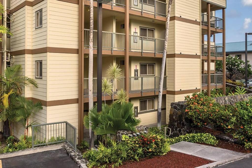 Beautiful 1 bedroom Condo @ Kona! view 5