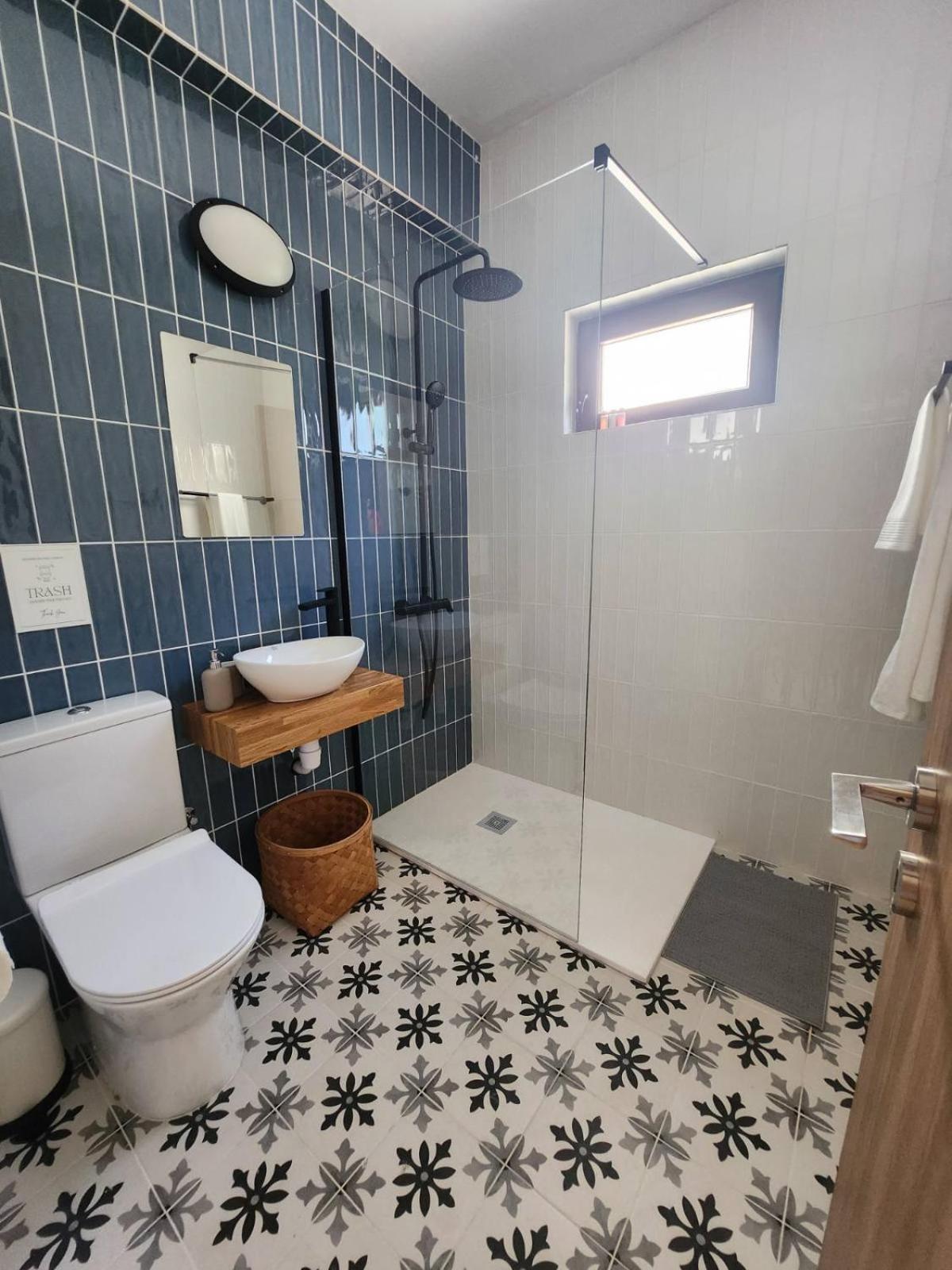 Adamandri Lodge - Prime Location