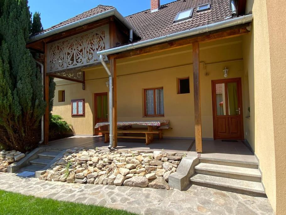 Körtefa Vendégház Keszthely