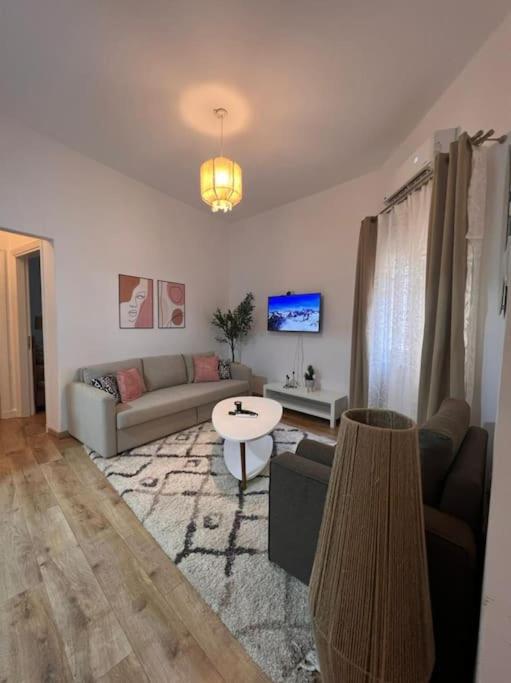 2 bedroom apartement in the center of cairo