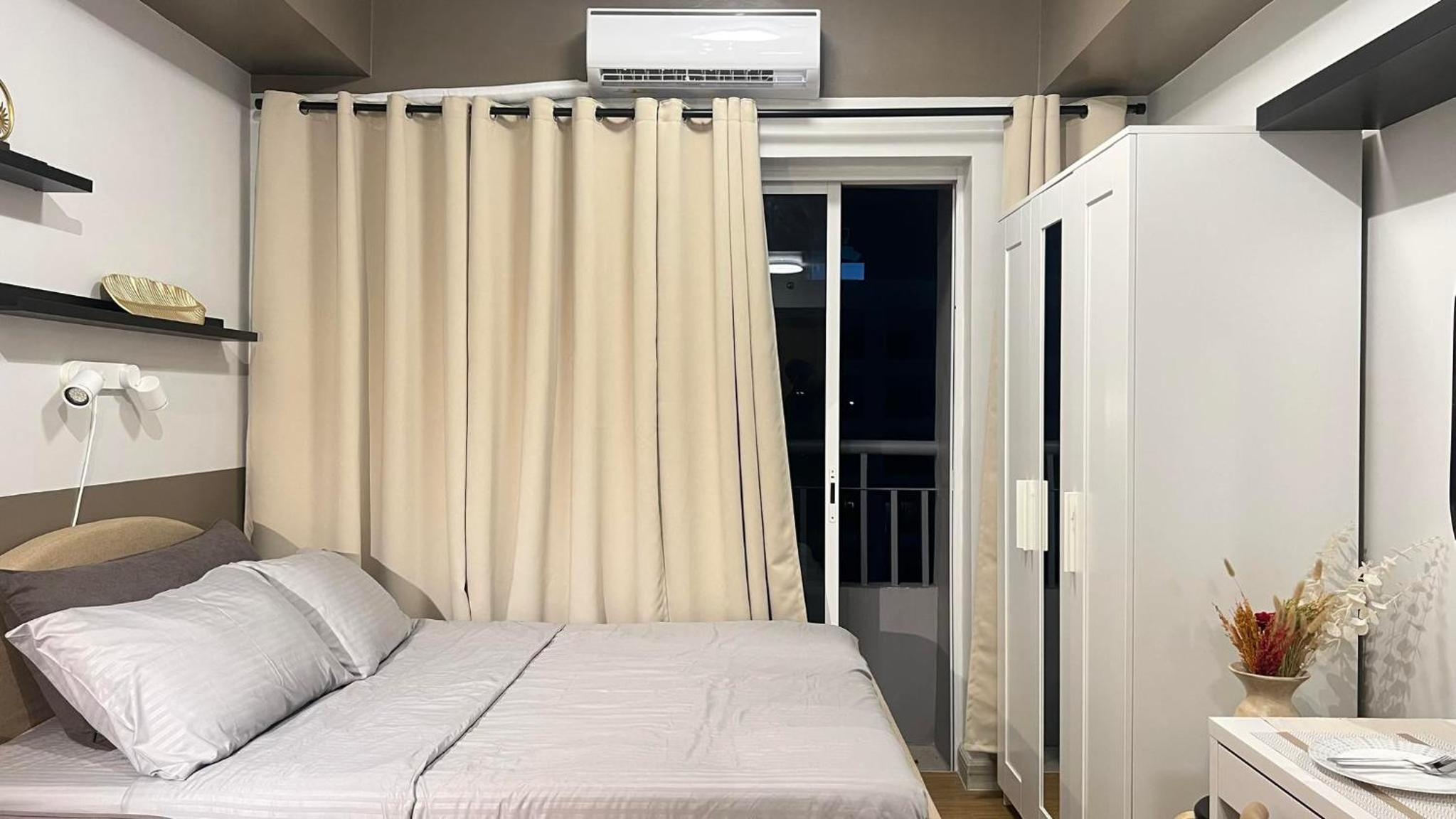 Taguig Budget Airbnb with Amenities near BGC and Airport view 3