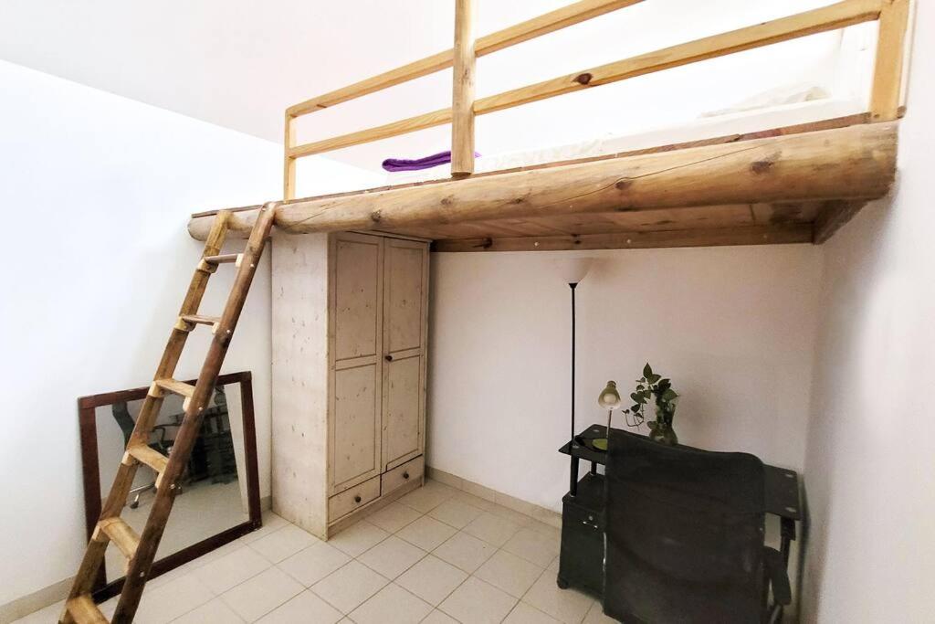 Republika Airbnb