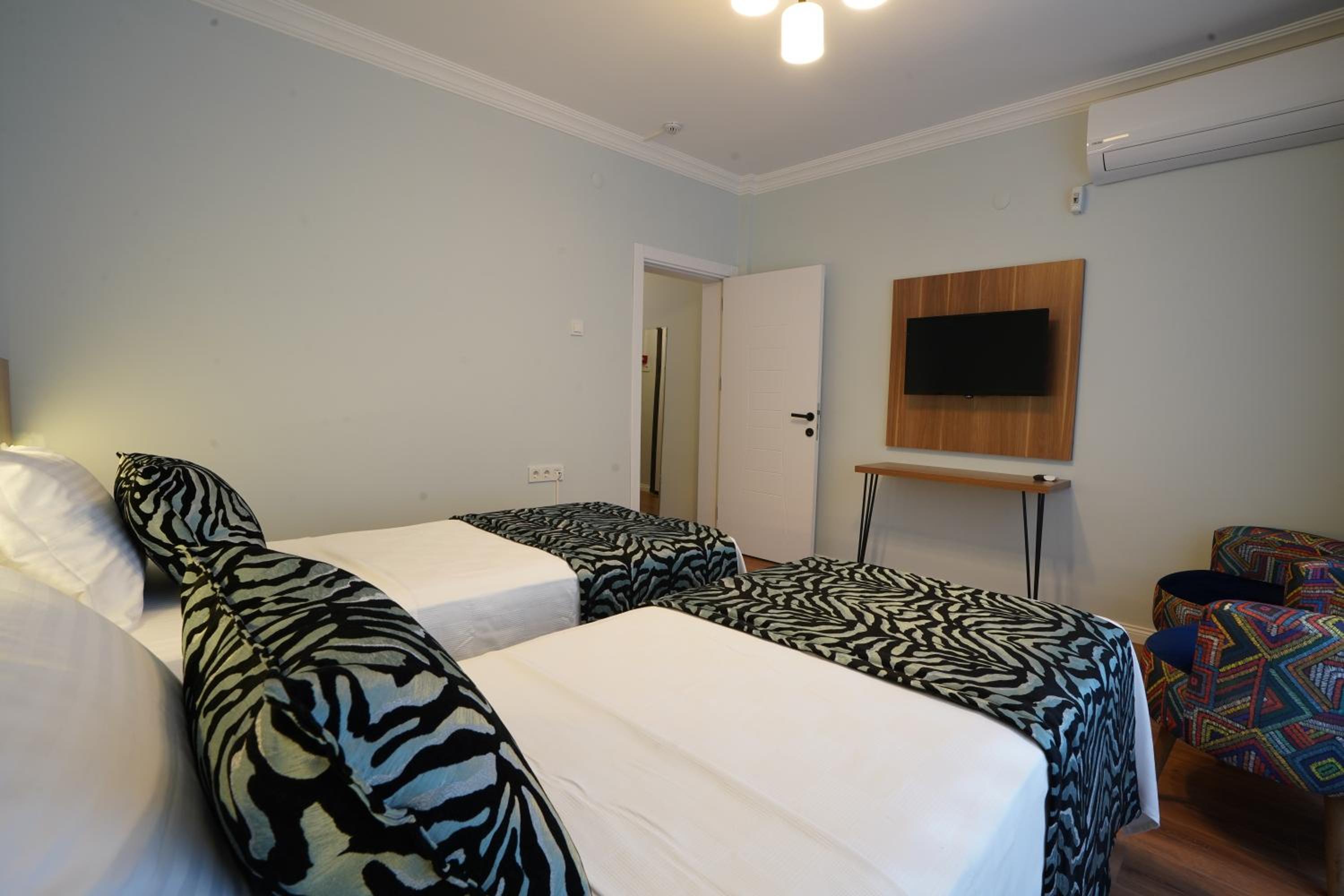 My Suite House - Image 16