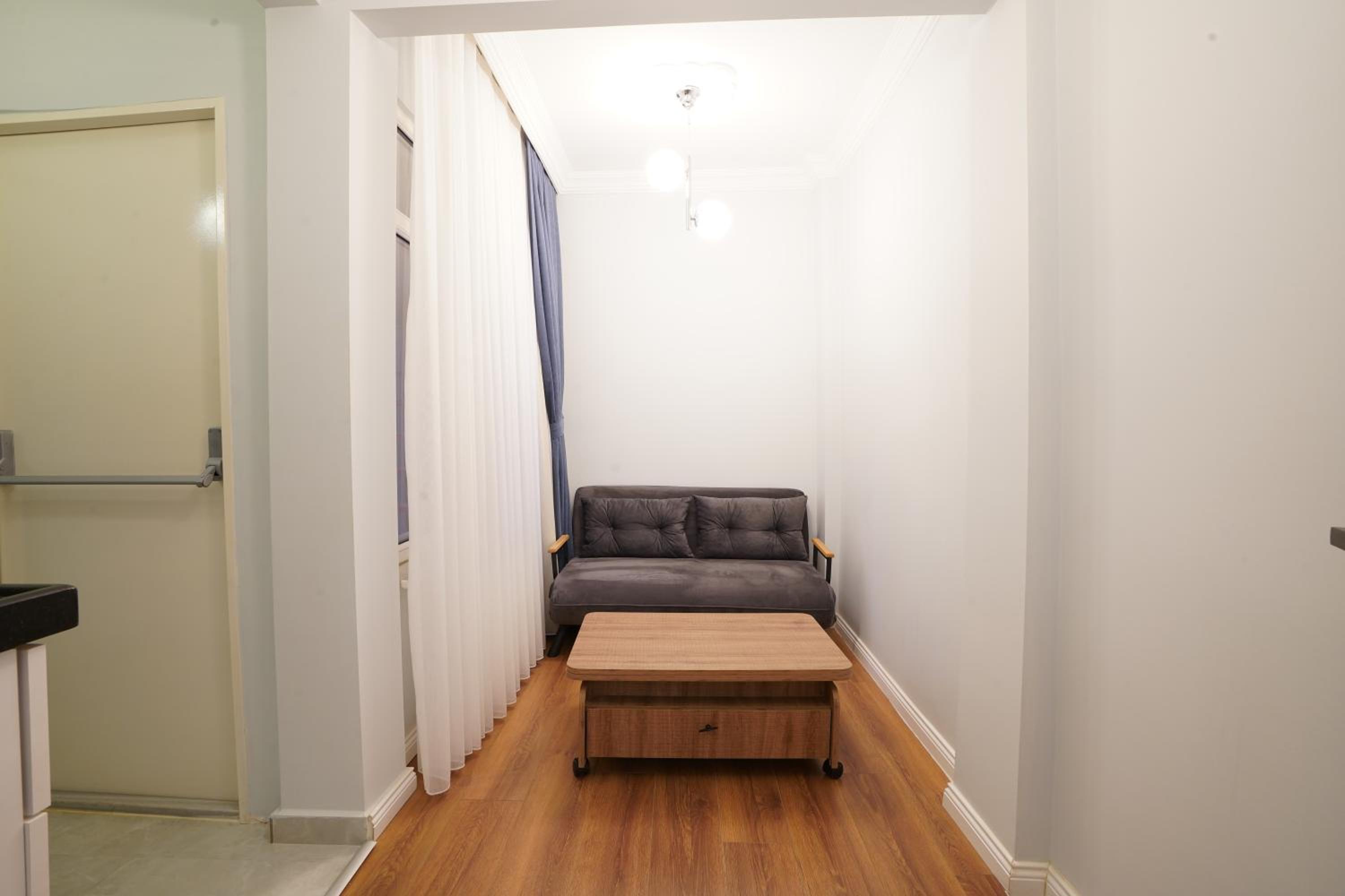 My Suite House - Image 7