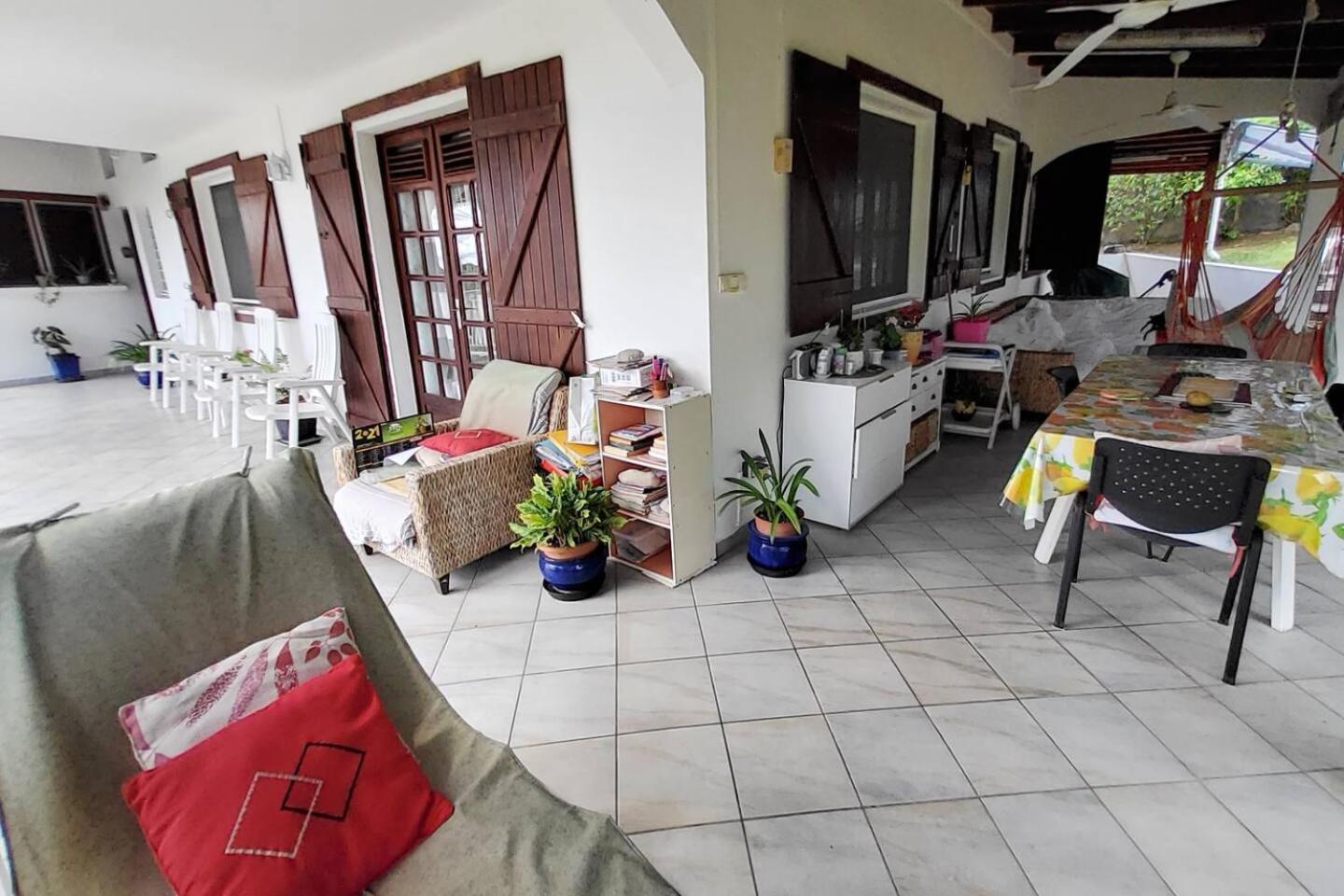Appartement "Au Cœur du Parc Tropical" view 4