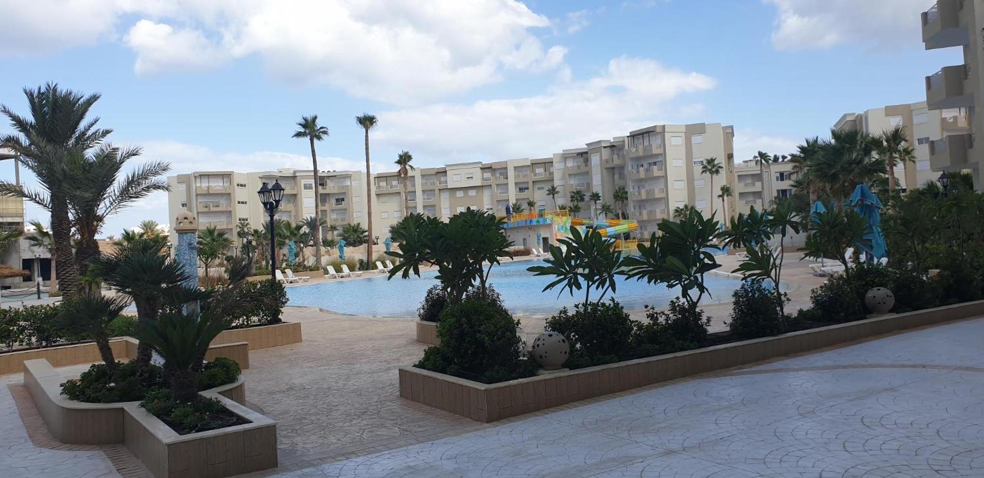 Super appartement avec 5 piscines en résidence