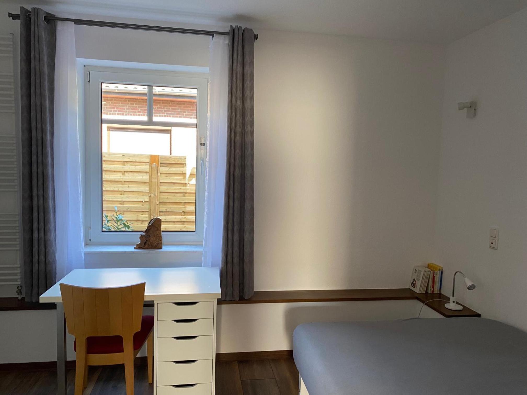 Moderne Ferienwohnung mit Kamin u Garten im EG 100qm Nähe Weser und Golfplatz