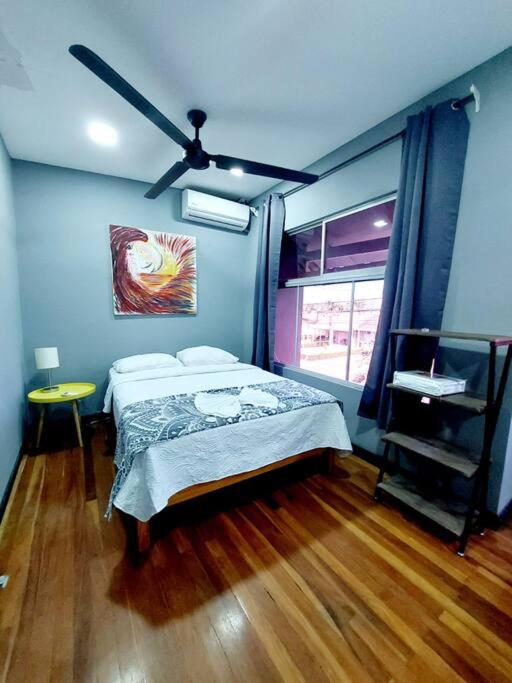 Tropical Condo!Two Story Three lovely Bedrooms !