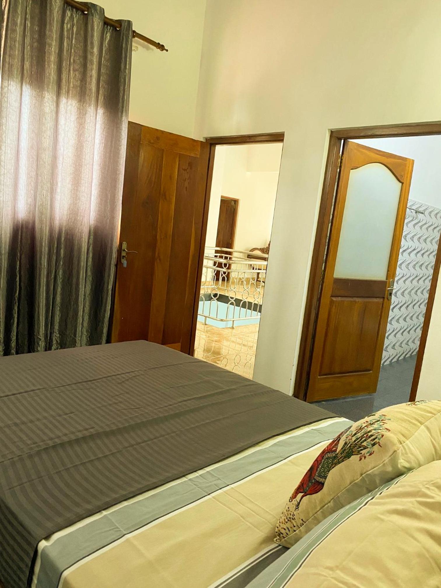 Tara Villa