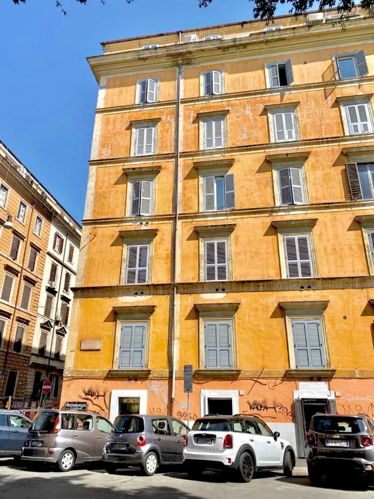 Upi-Up Rome Staying