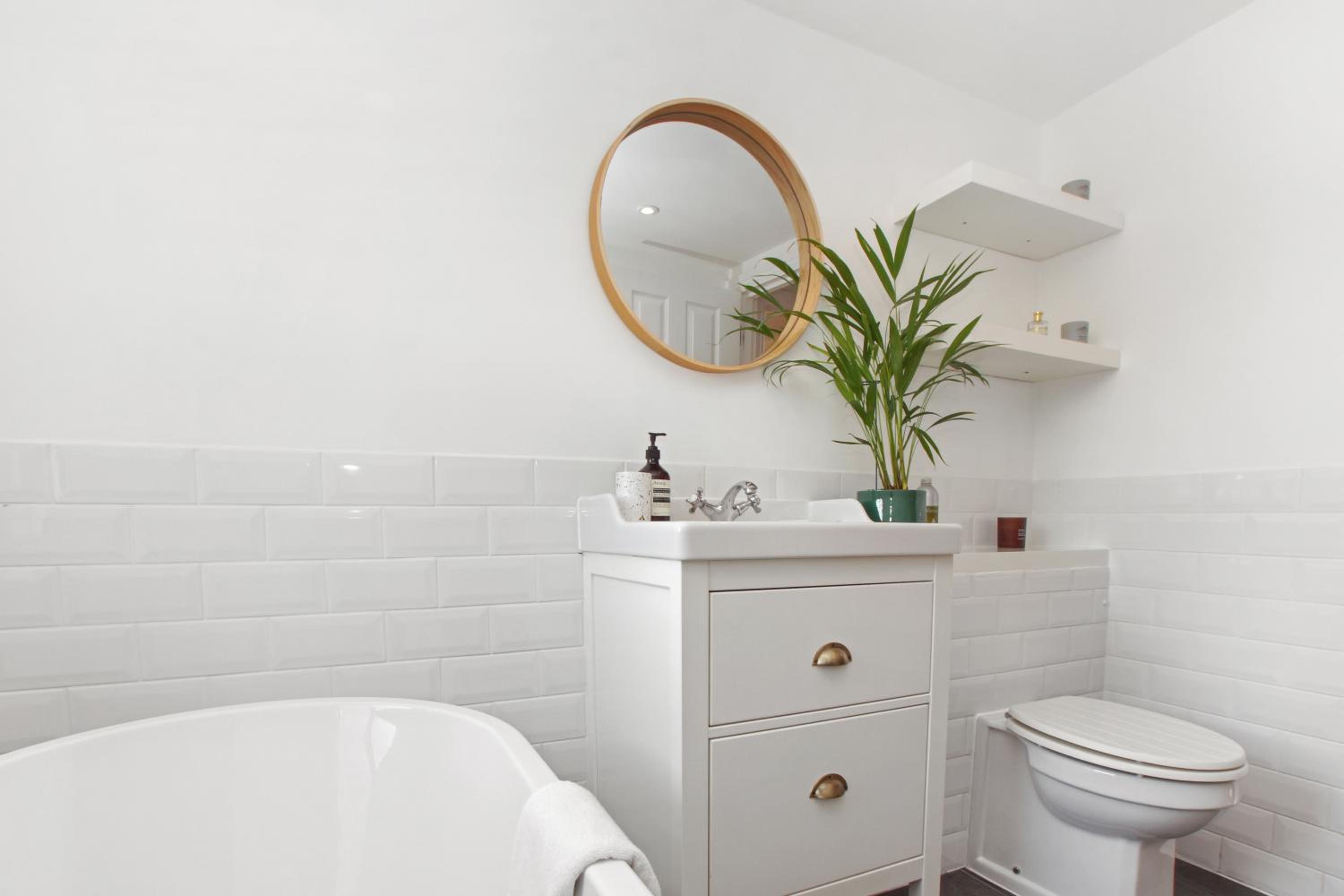 Bright, stylish & cosy 3-Bed Flat near Mile End