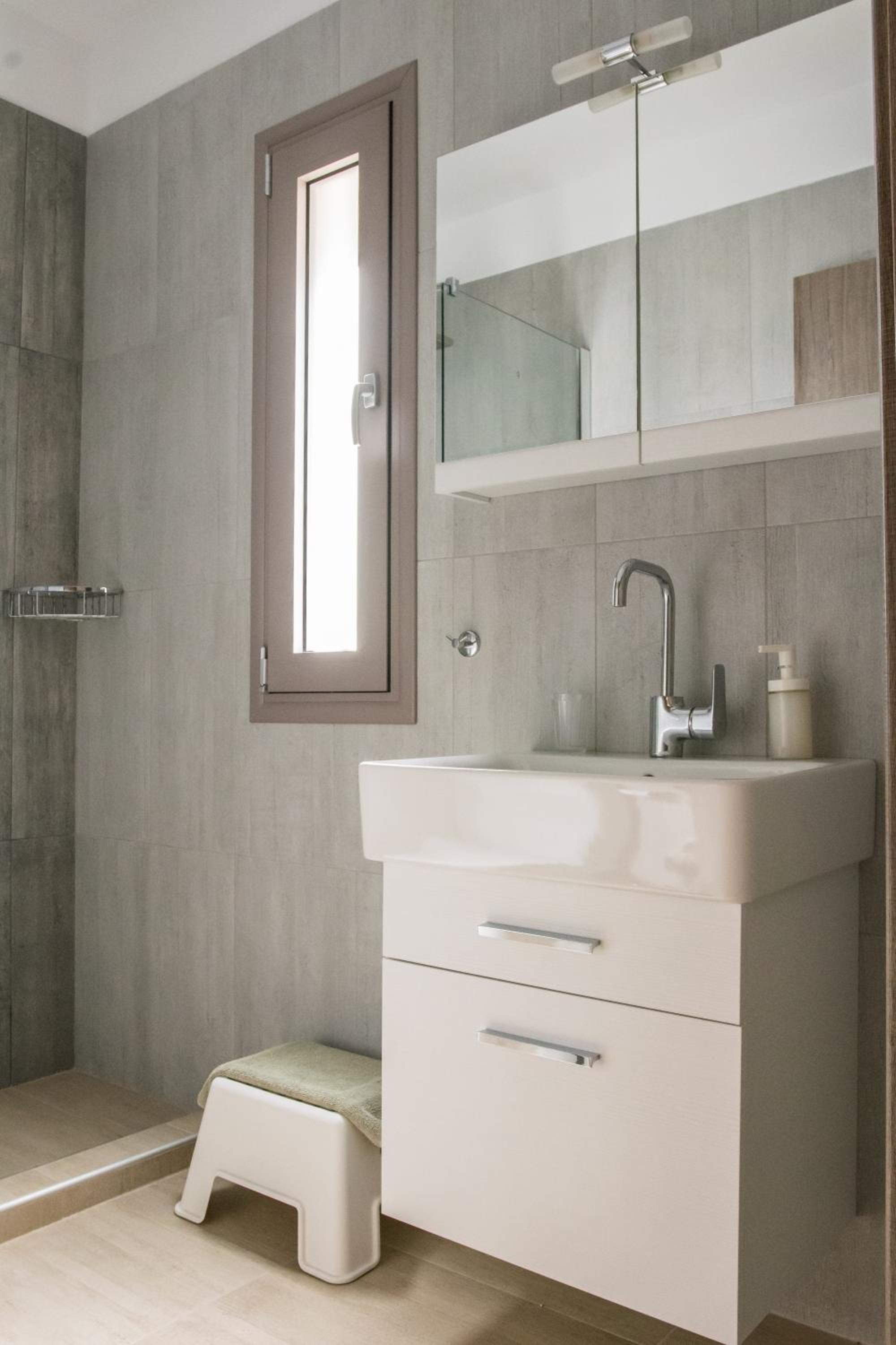 TOPAZ AGIOS NIKITAS photo 3