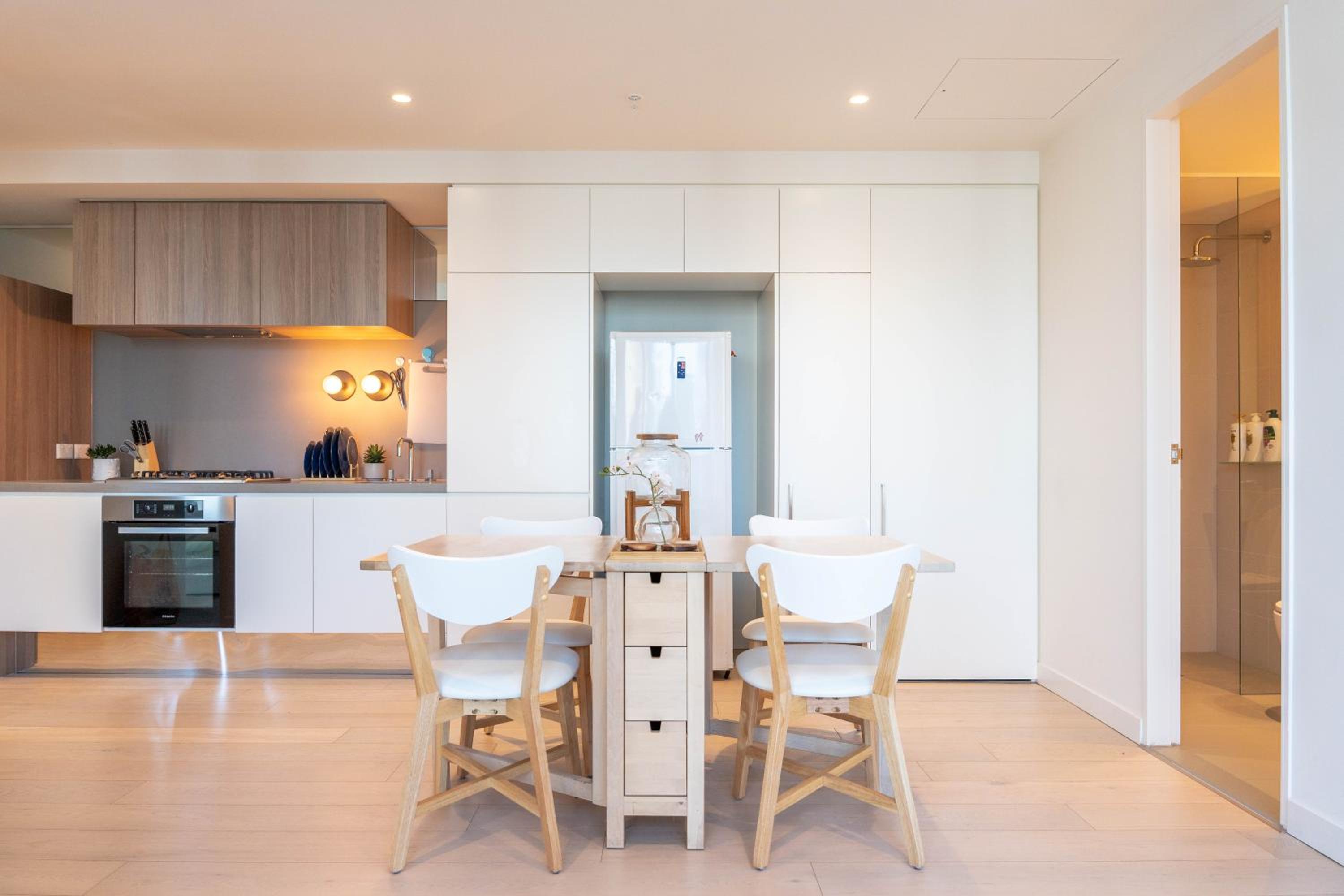 Cozy & spacious 2B2B APT in CBD