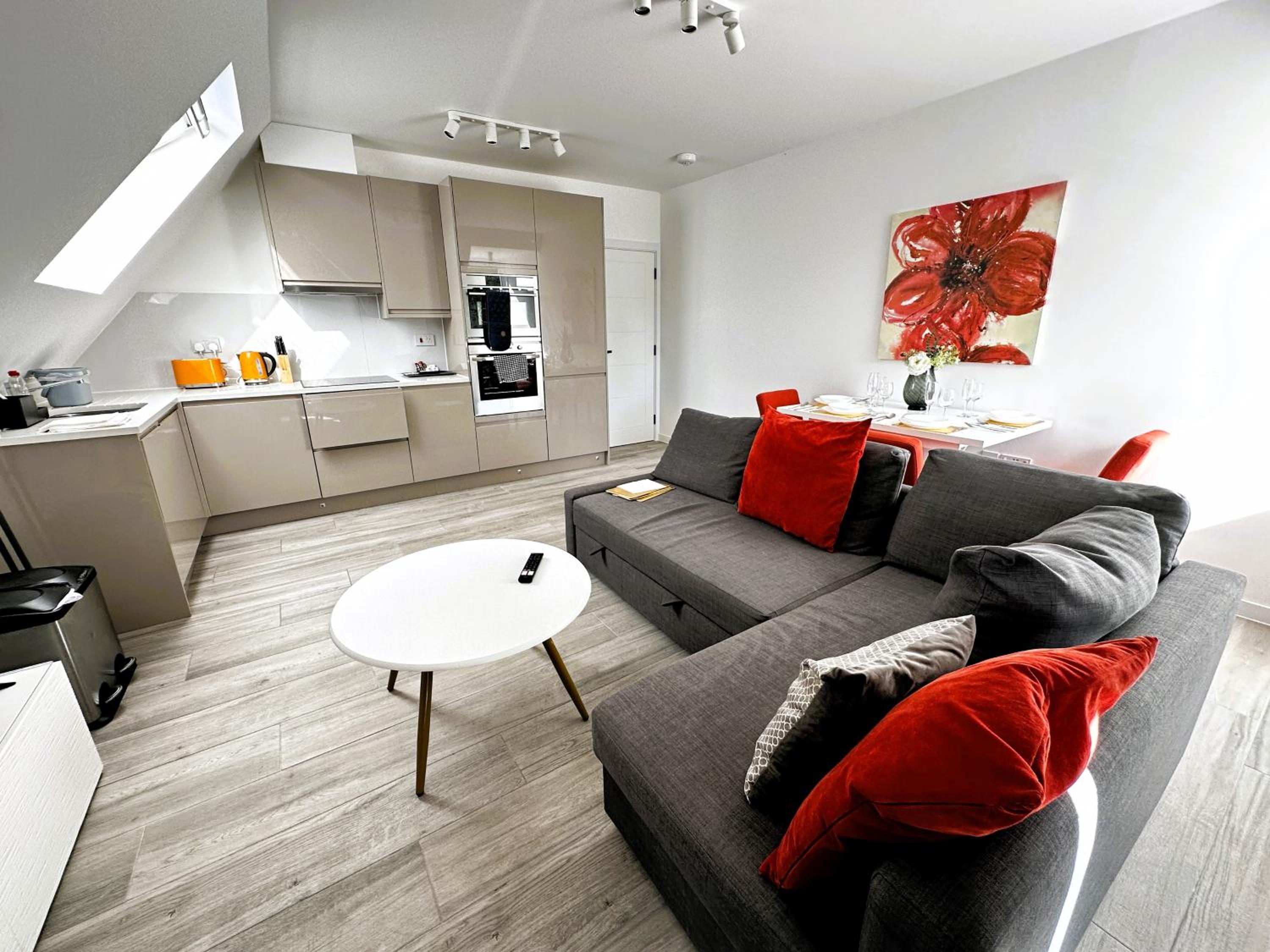 Paradigm Court, Brand New 1-Bedroom Flat (5), Oxford view 4