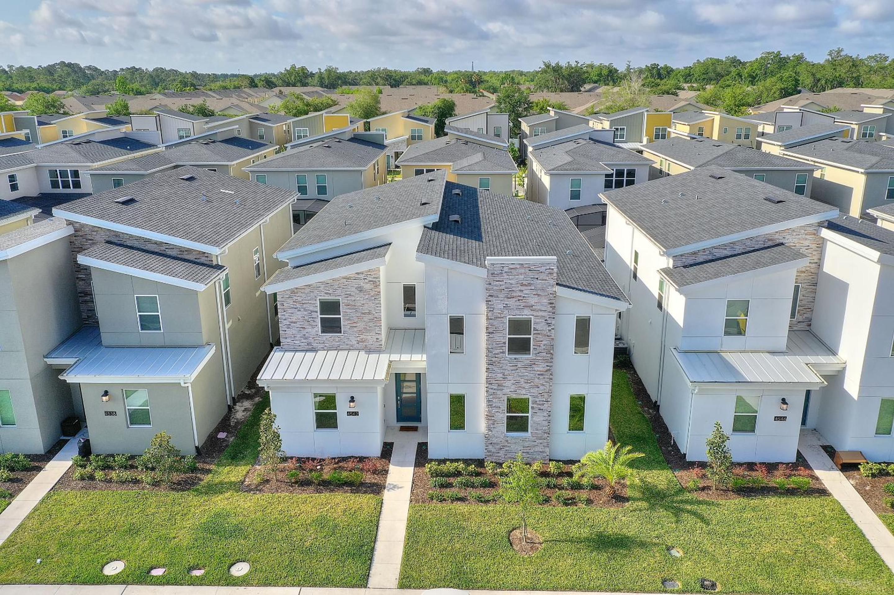 Luxury Villa near Disney 8 Bedroom Private Pool & Playground1