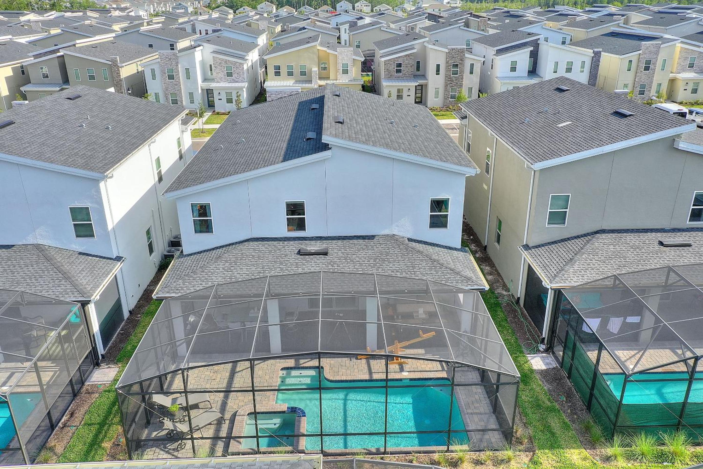 Luxury Villa near Disney 8 Bedroom Private Pool & Playground1