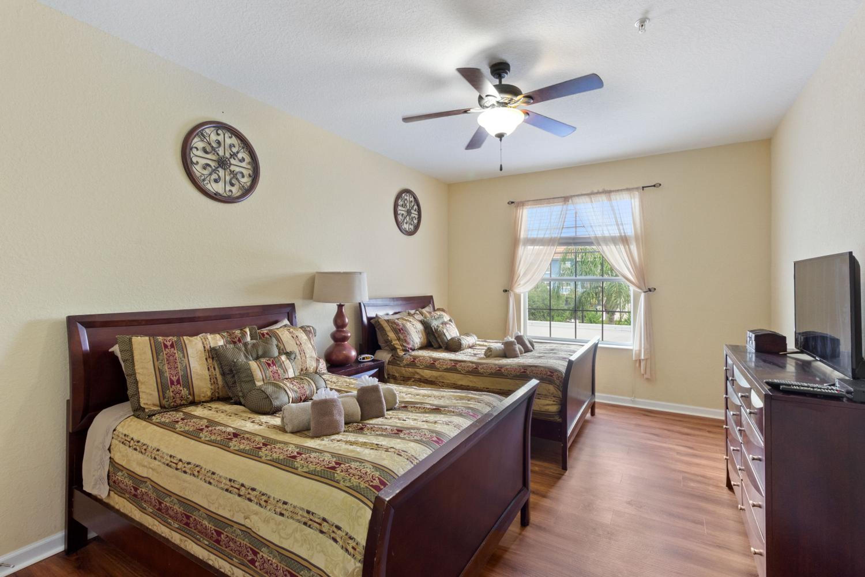 Executive 3 Bedroom Villa at Universal,Convention Center, Vista Cay