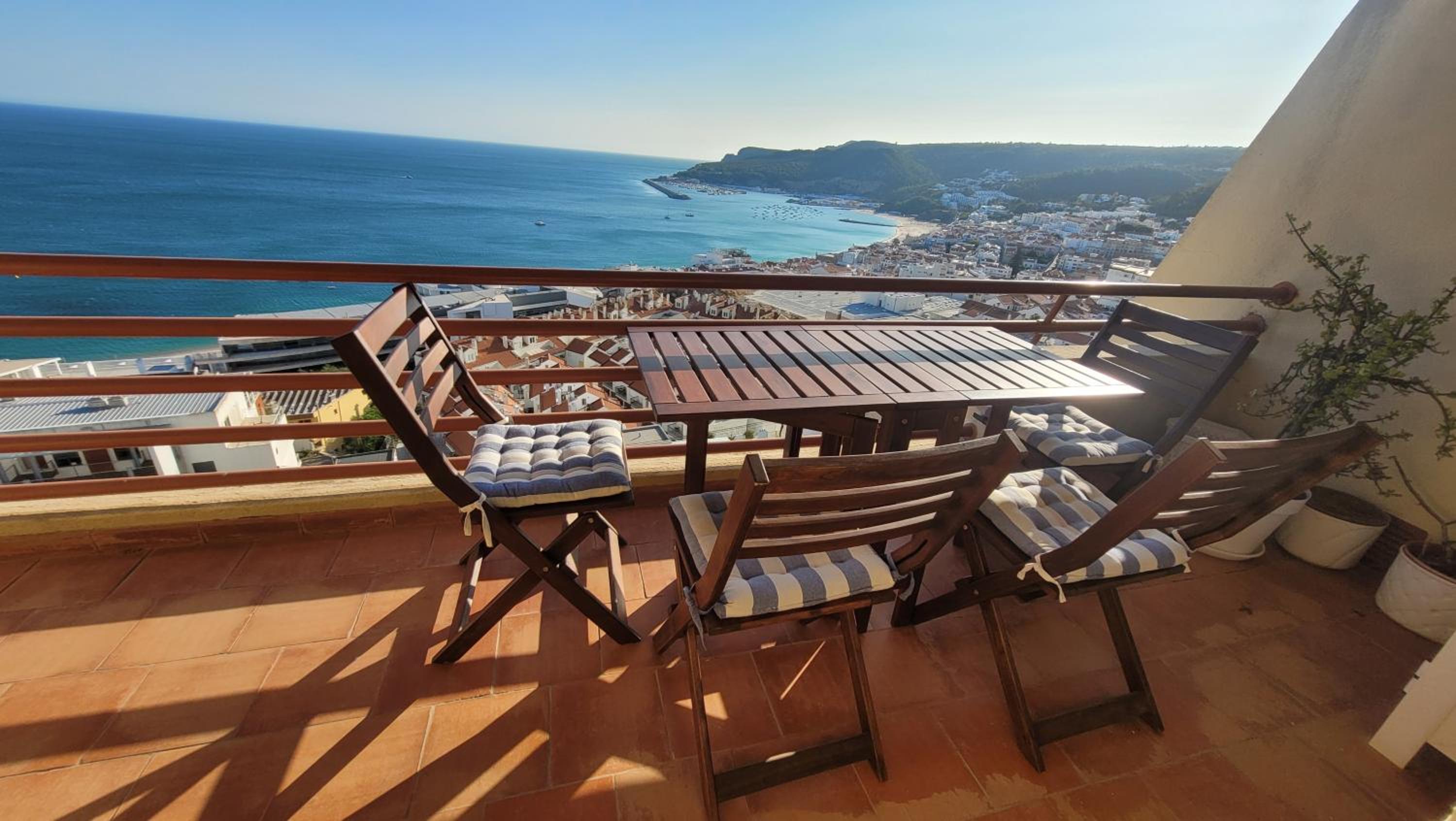 Casa Amarela _ Sesimbra
