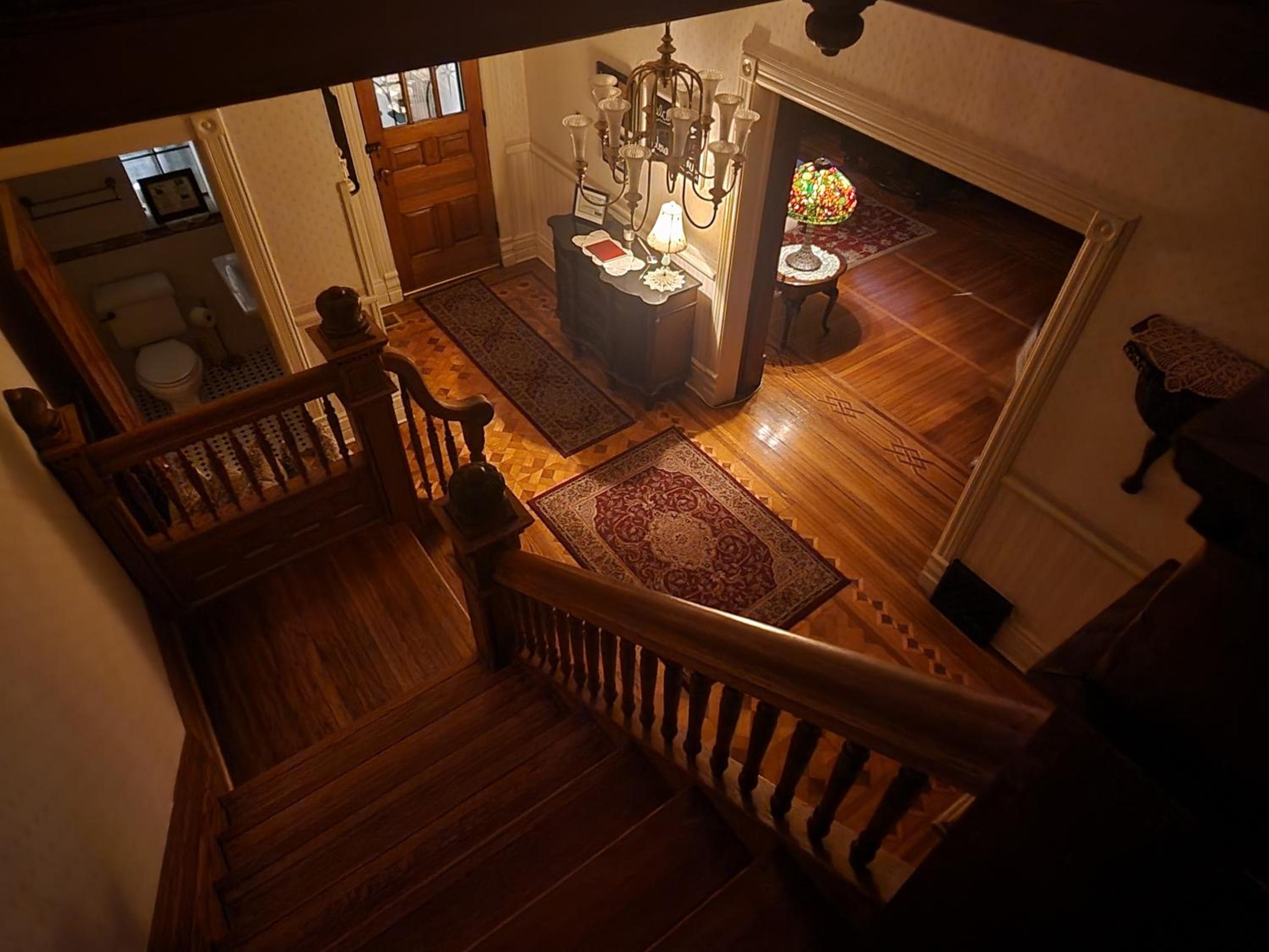 Downen House Bed & Breakfast view 3