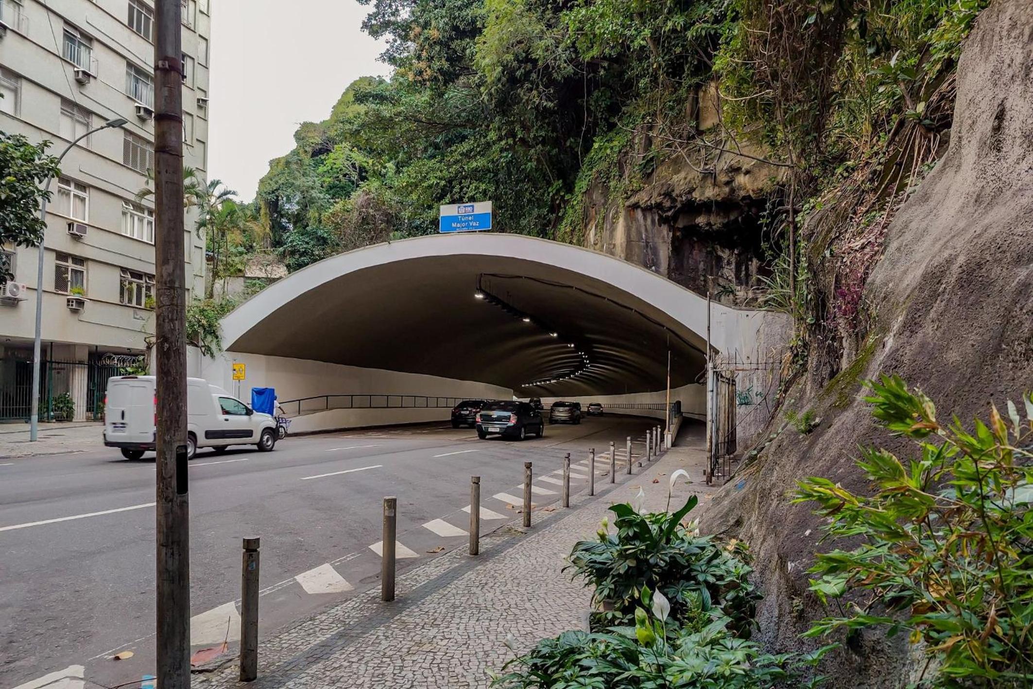 Uau Férias - 5 Hóspedes, Copacabana e Conforto