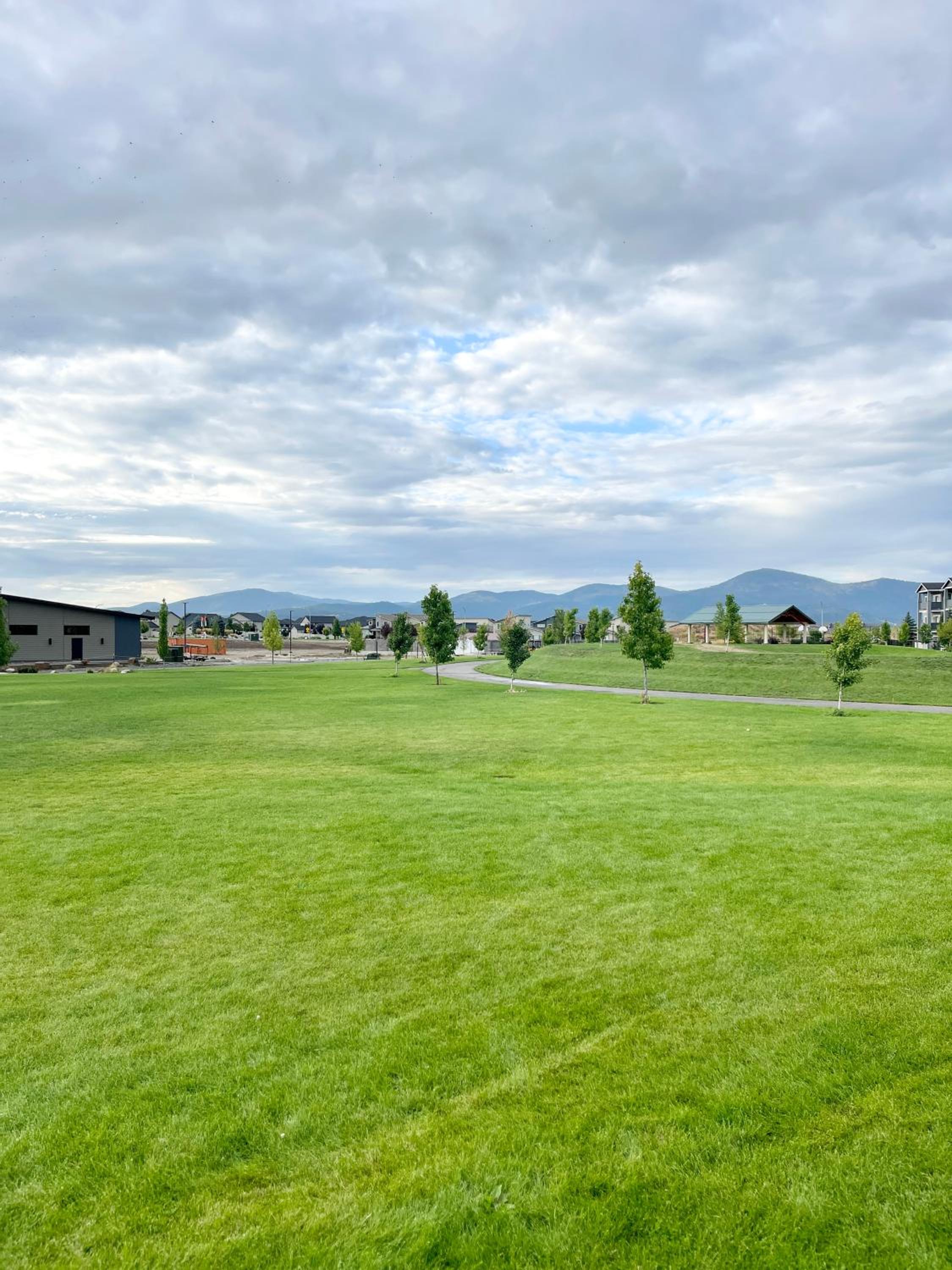 Post Falls Hideaway New 4 Bedroom Home Short Term view 3