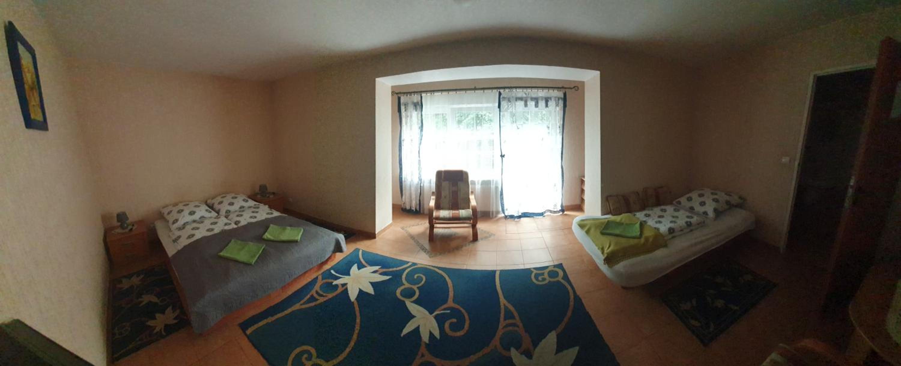 Photo 47