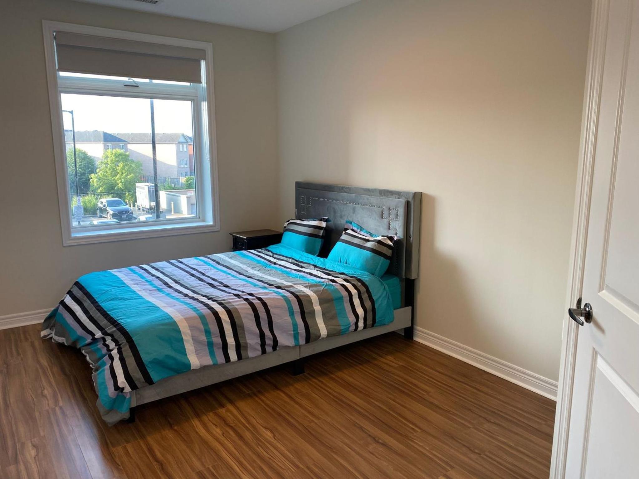 10 The 3 Bed 2 Bath Weekend Getaway Property with Underground Parking