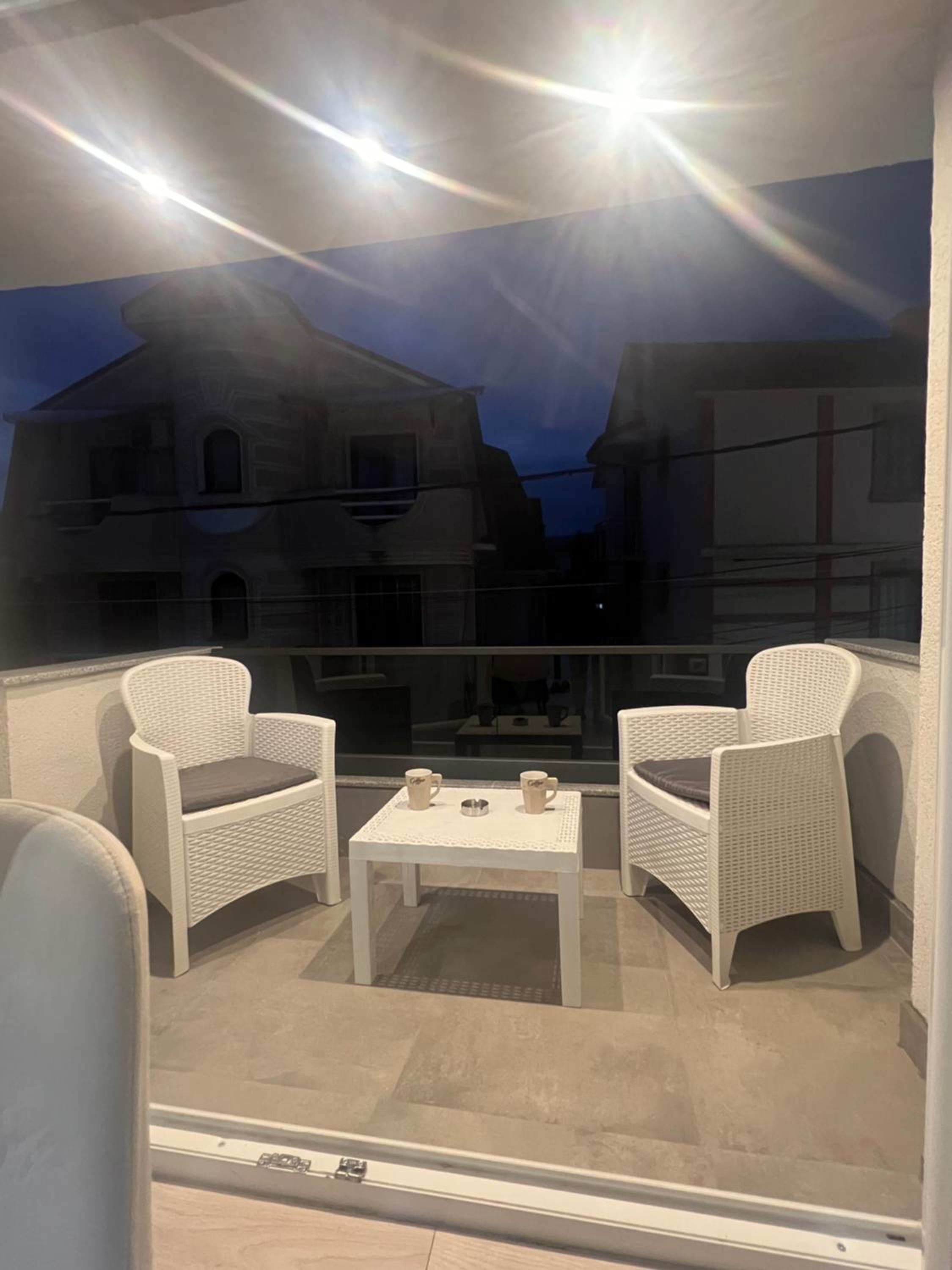 Kali Apartments