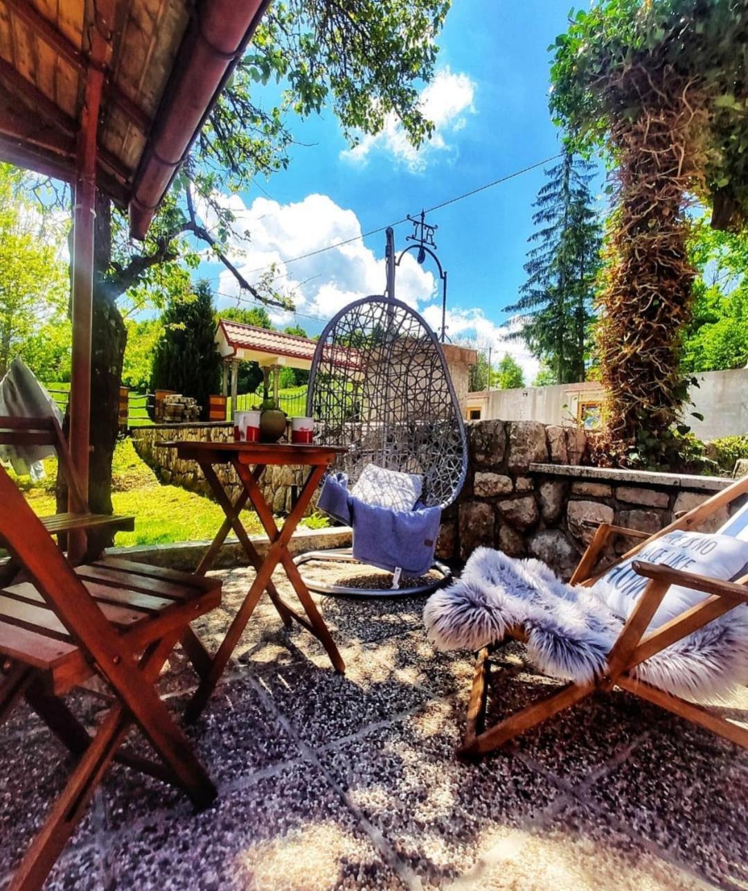 Angel Holiday House view 3