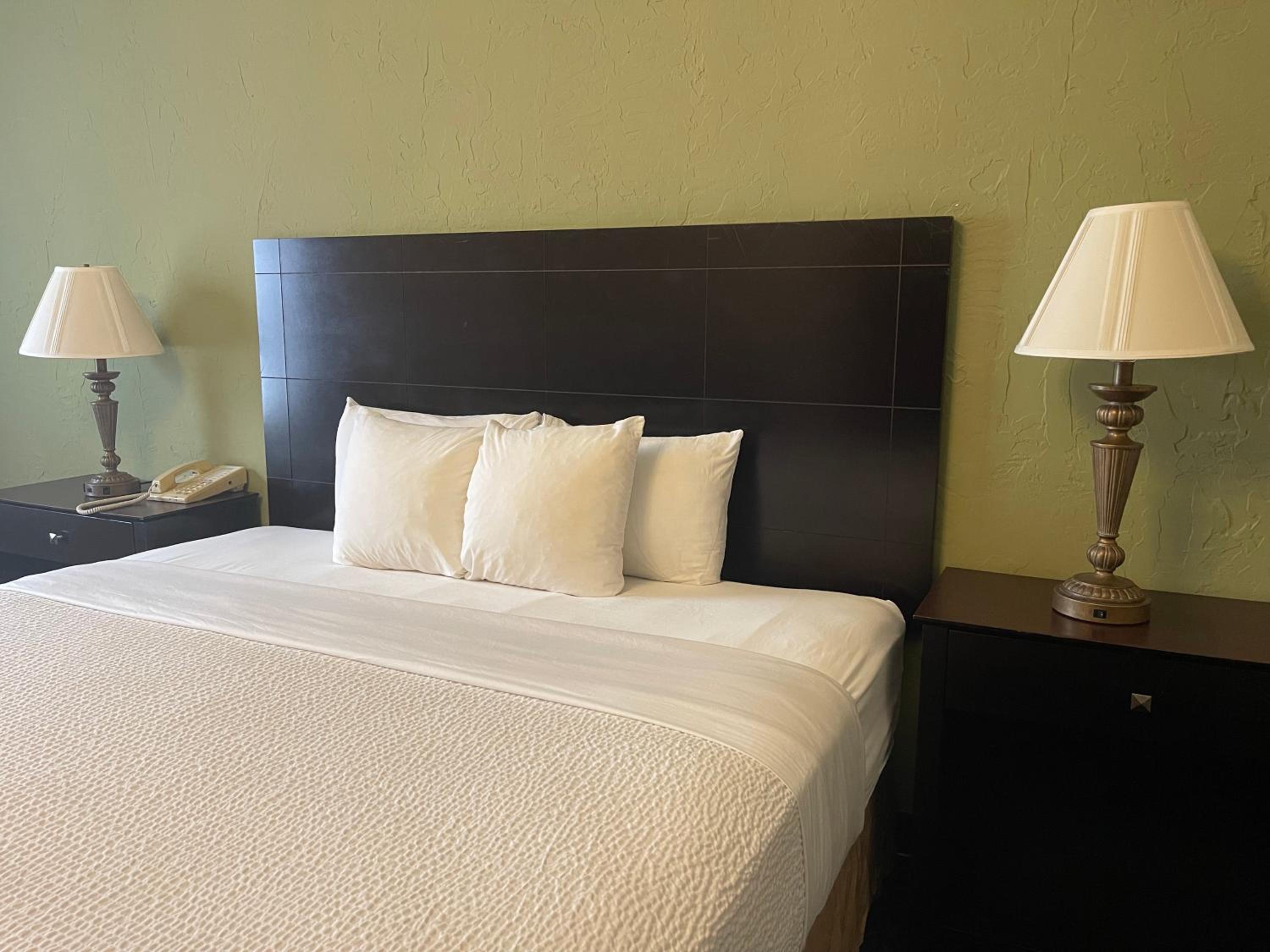 Chateau Hotel and Conference Center, Foto 106