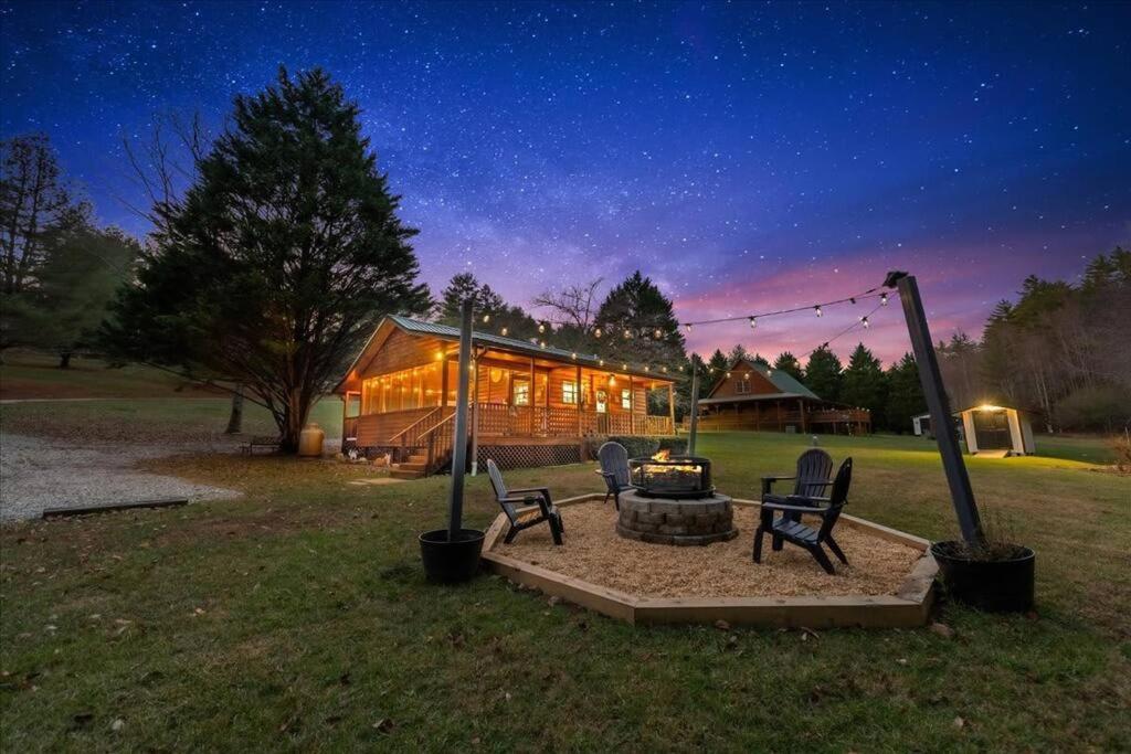 TNT II - Creek Front, Hot Tub, Fire Pit view 2