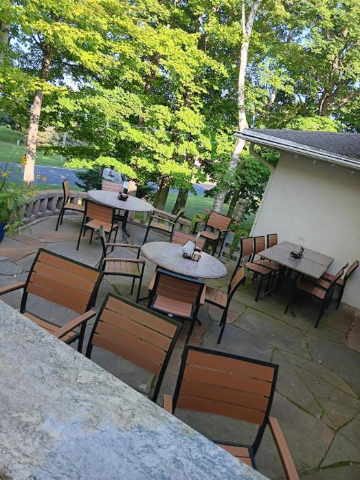 White Birch Inn